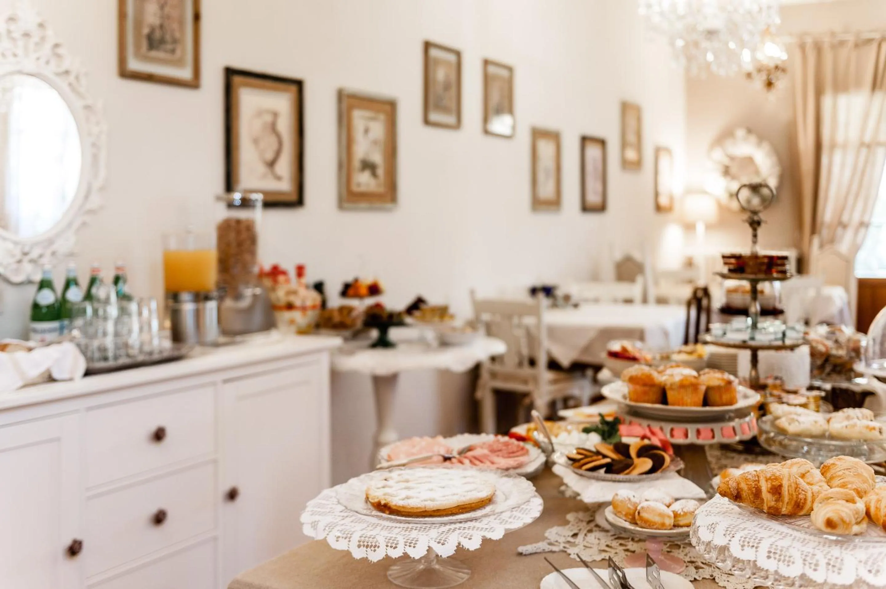 Food and drinks in Giardino della Pieve Relais- Adult Only