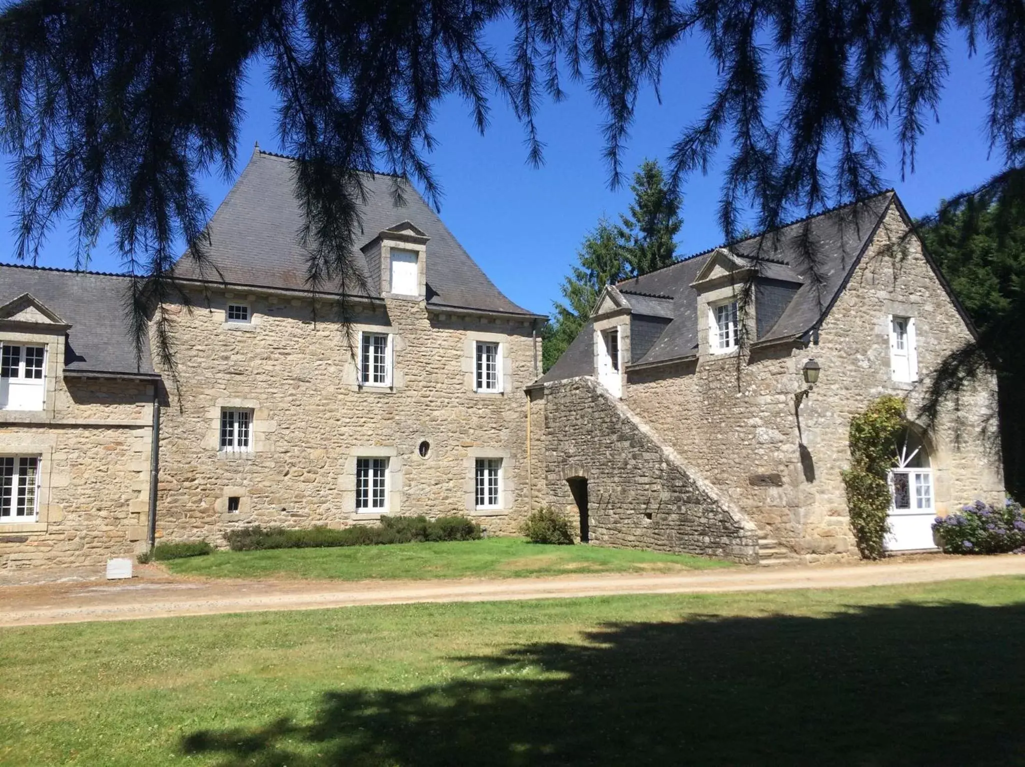 Property Building in Manoir de Saint-Fiacre