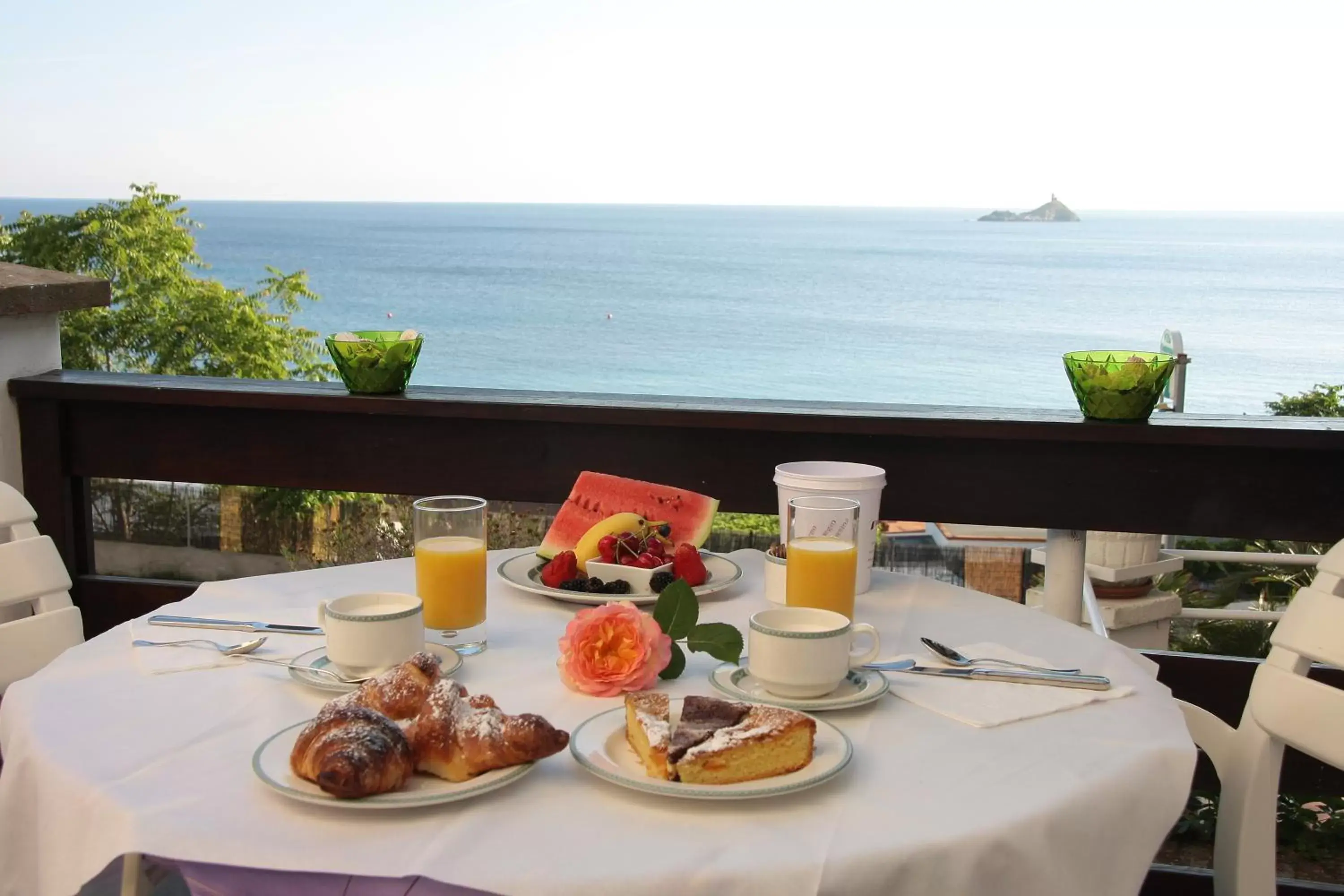 Breakfast in Hotel Villa Ombrosa