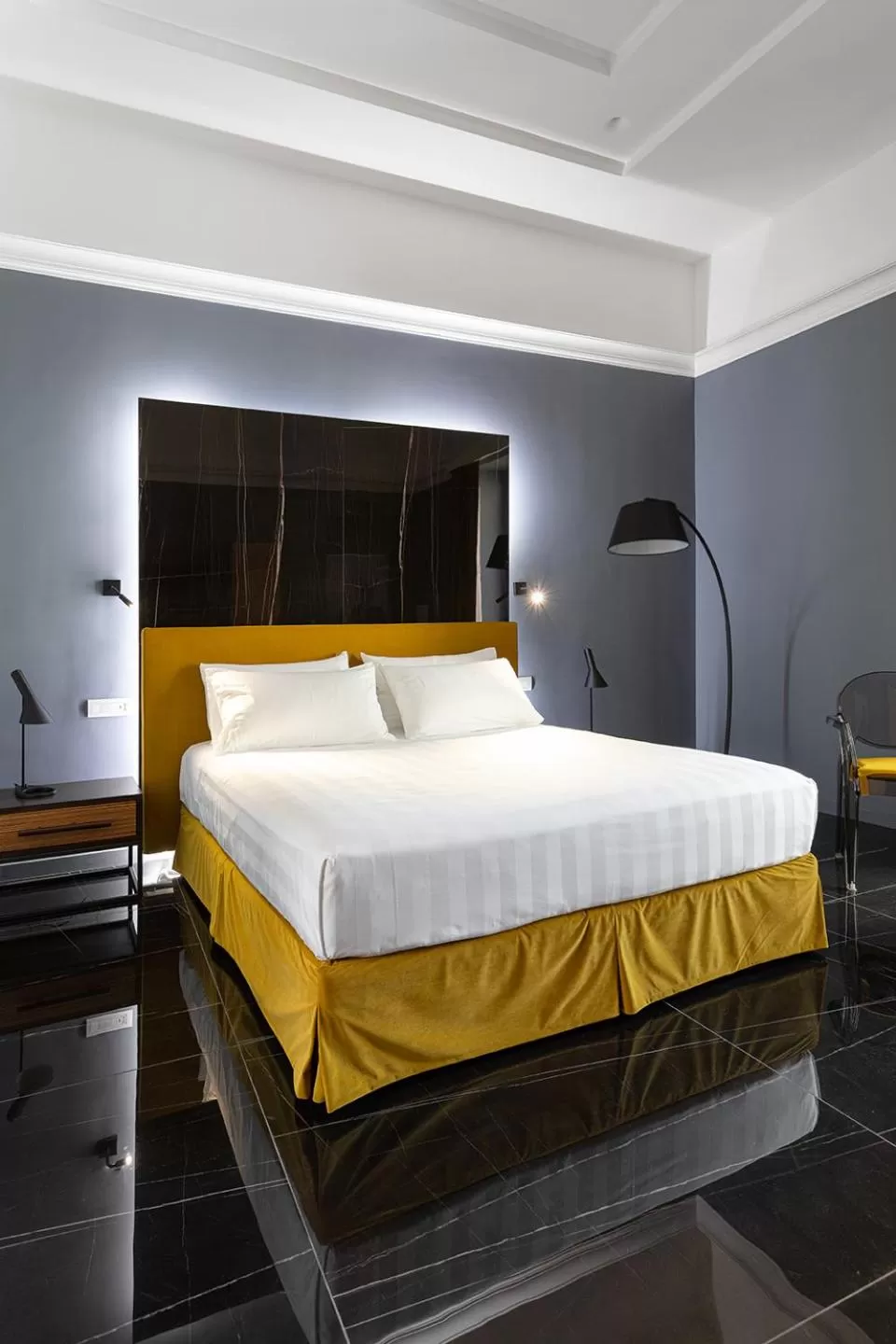 Bed in Hotel Poerio 25 Boutique Stay