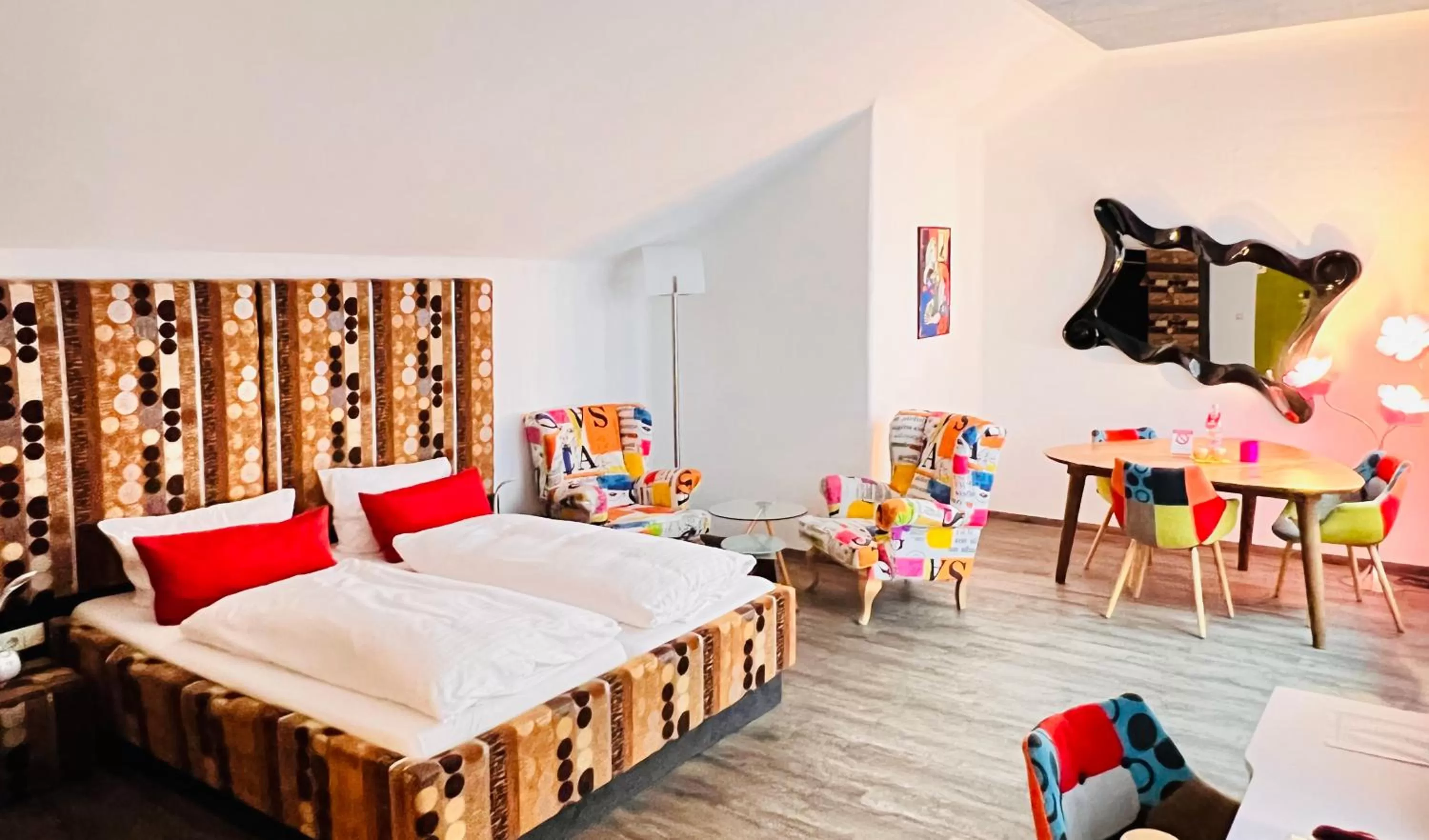 Photo of the whole room, Bed in artHOTEL Magdeburg