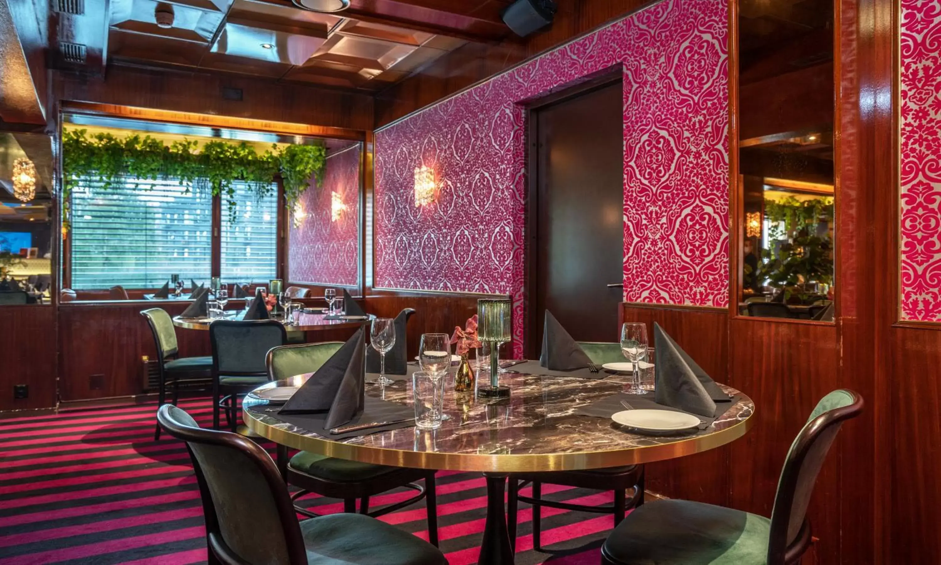 Restaurant/places to eat in Thon Hotel Linne Restaurant/places to eat in Thon Hotel Linne