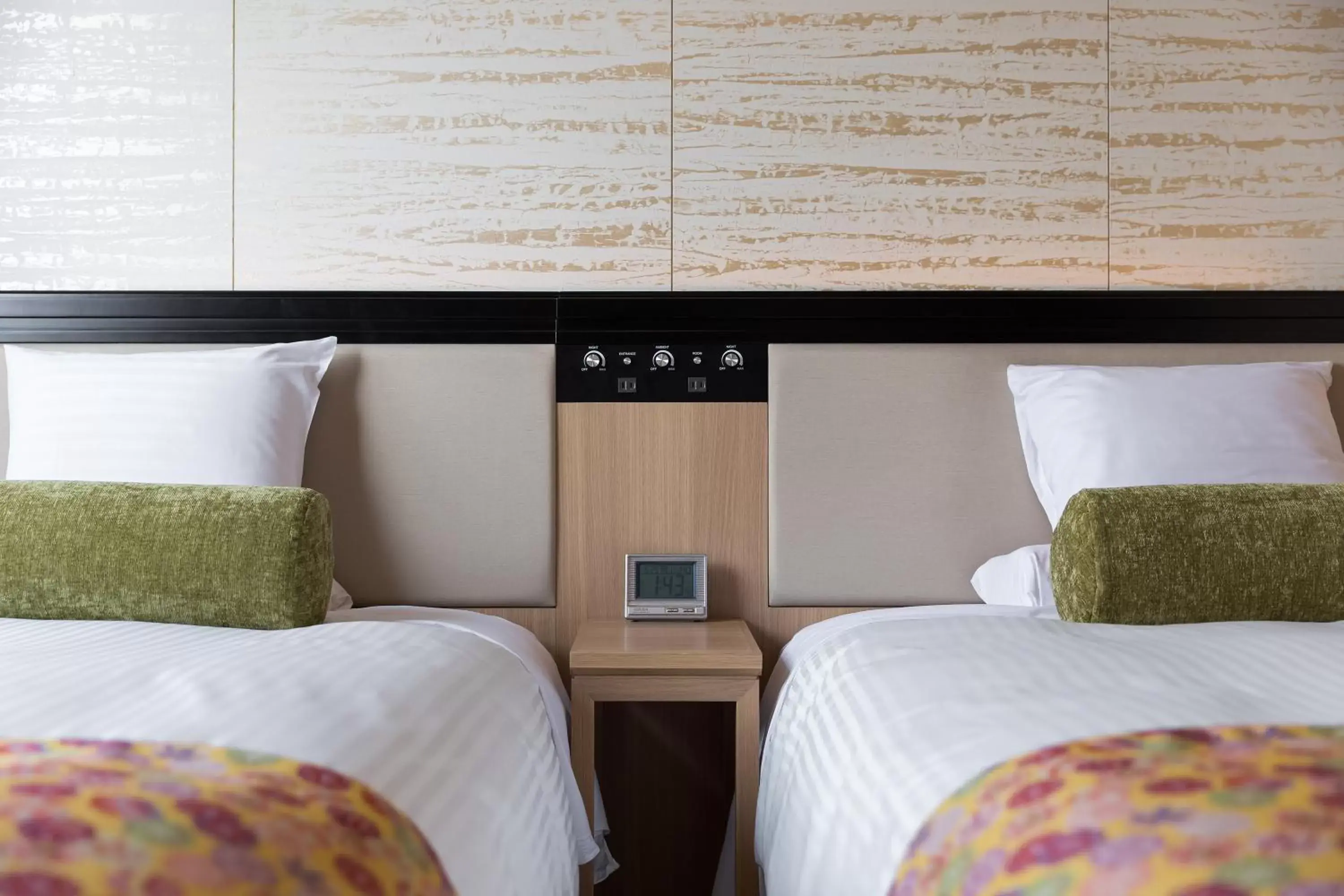 Bed in HOTEL MYSTAYS Kyoto Shijo