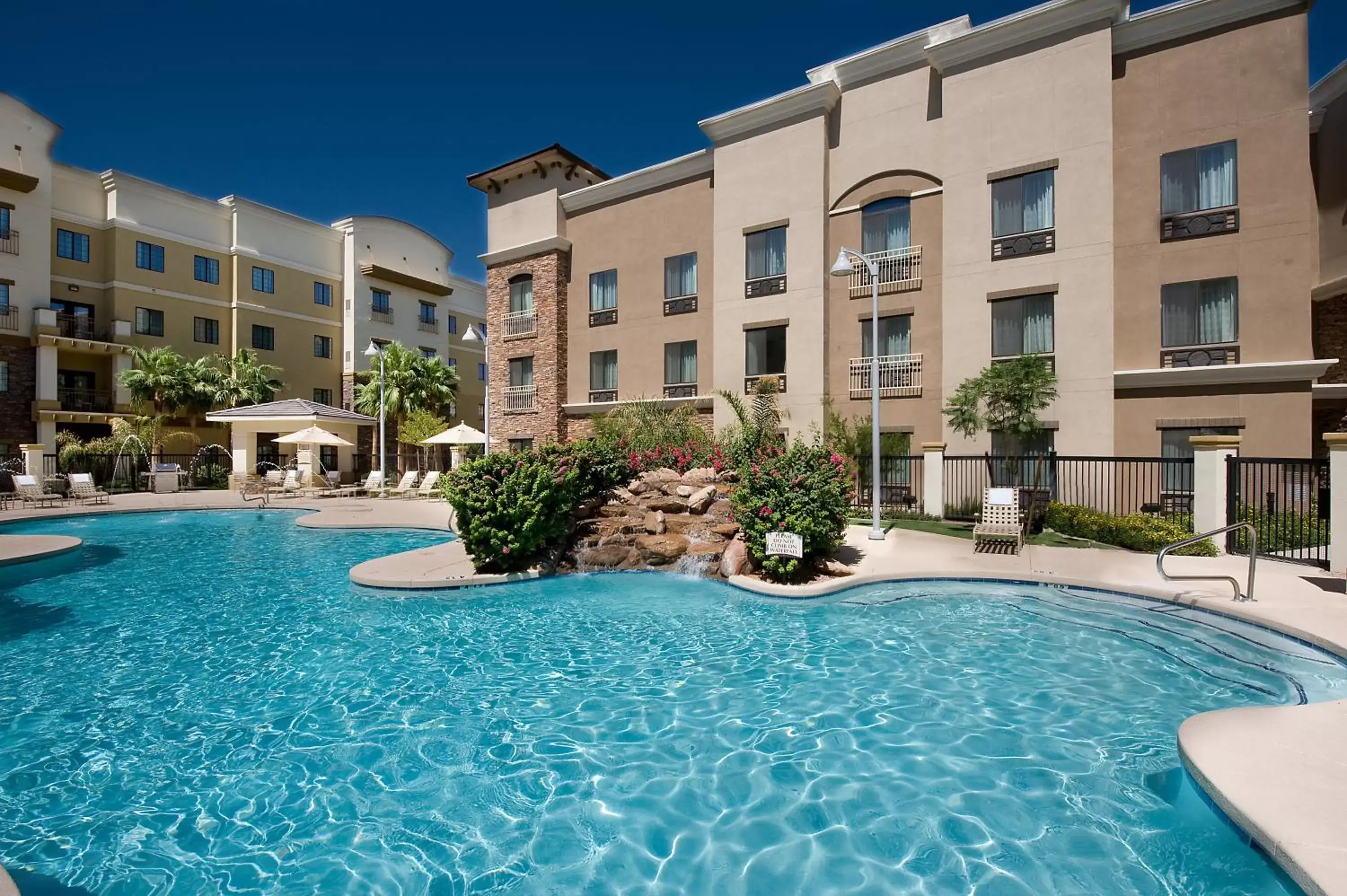 Swimming Pool in Holiday Inn Express Hotel & Suites Phoenix-Glendale