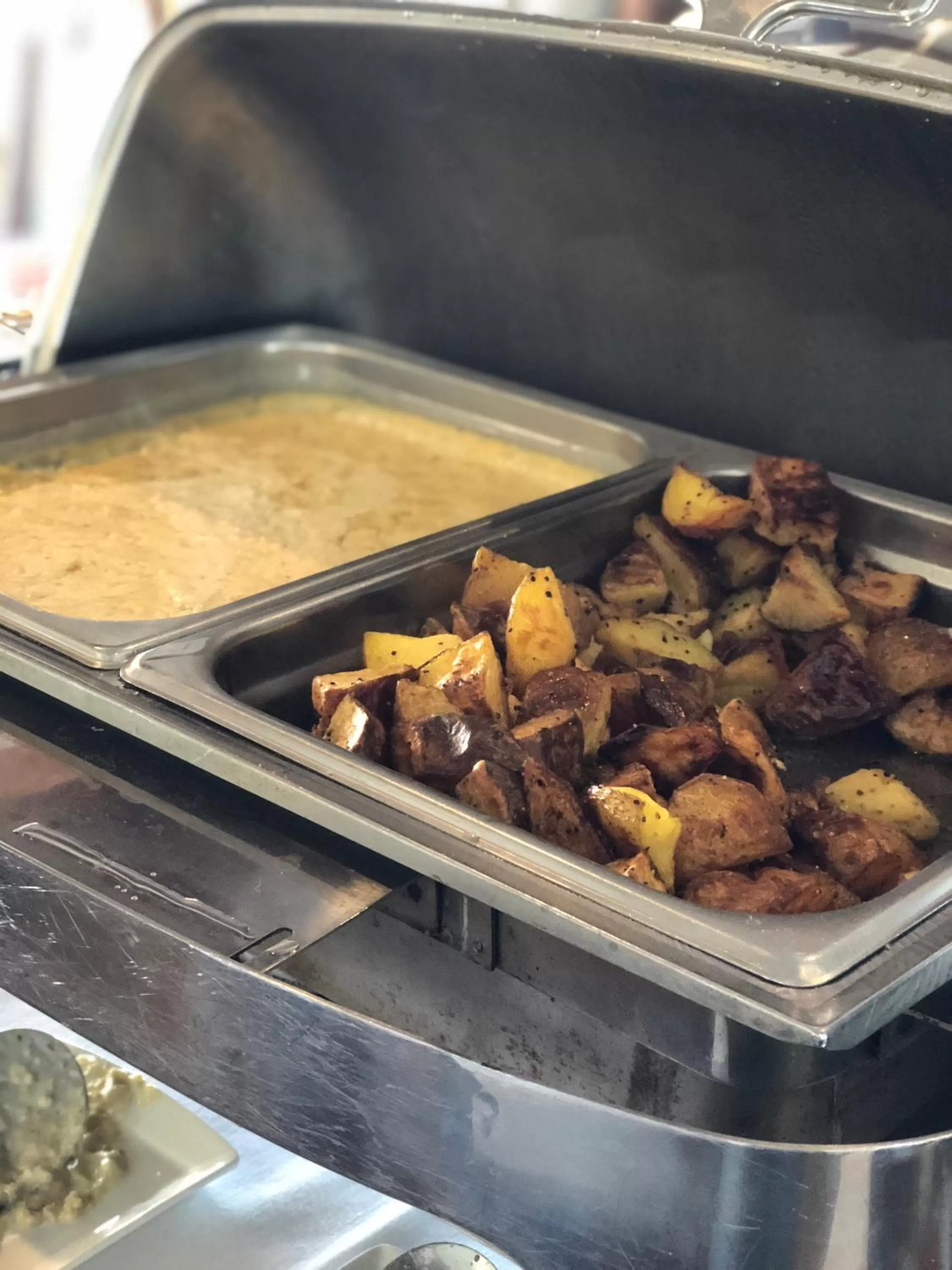 Breakfast, Food in Henderson Park Inn