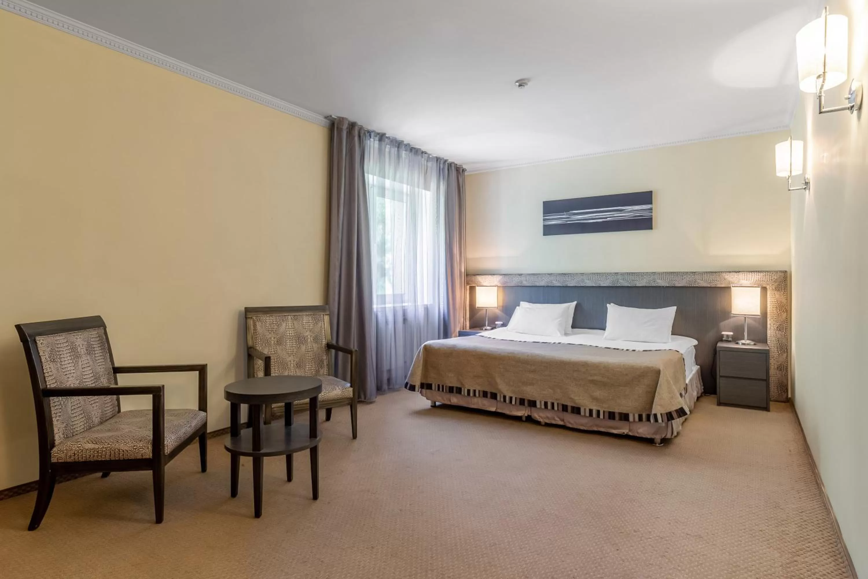 Bed in Maidan Palace Hotel