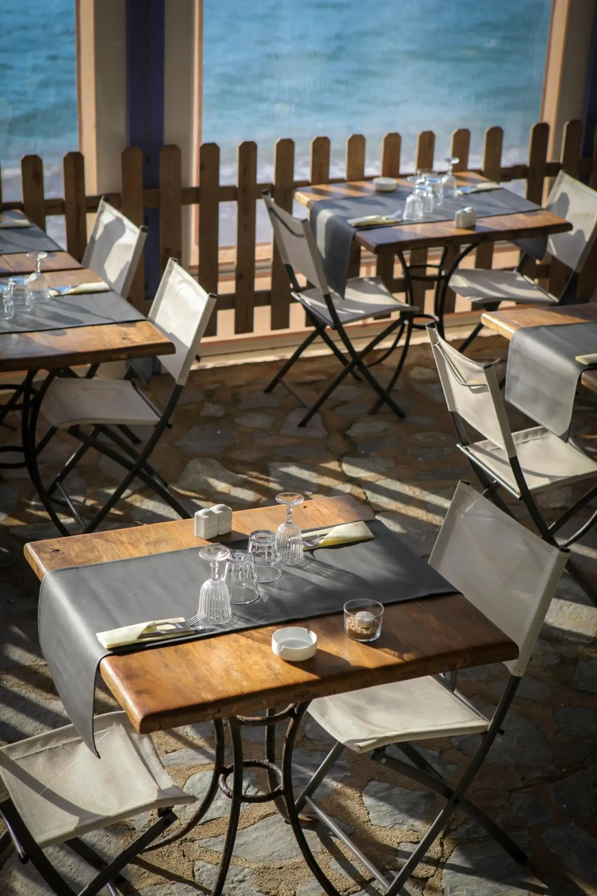 Restaurant/places to eat in Hotel Roc E Mare Restaurant/places to eat in Hotel Roc E Mare