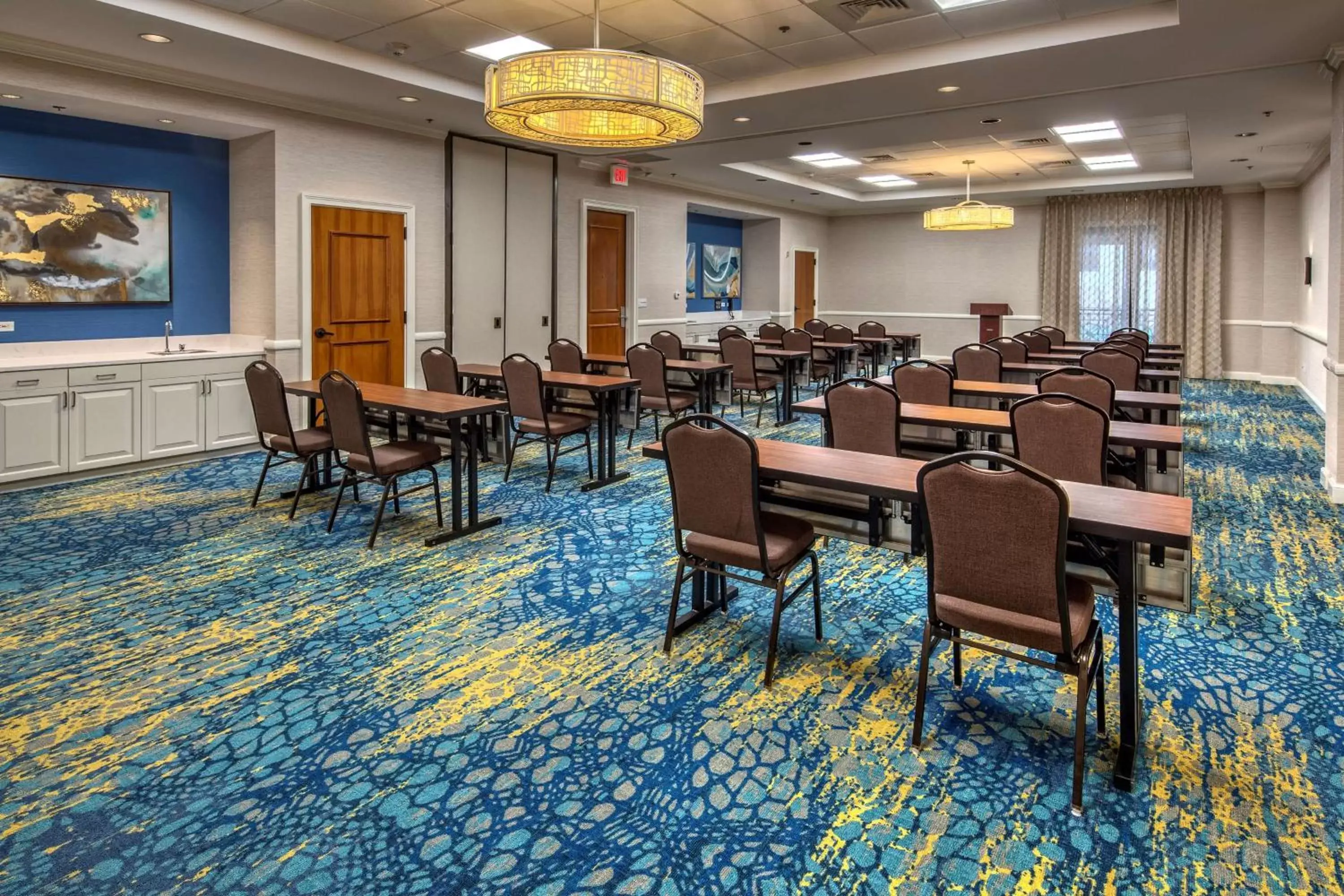 Meeting/conference room, Restaurant/Places to Eat in Hampton Inn & Suites Austin-Downtown/Convention Center