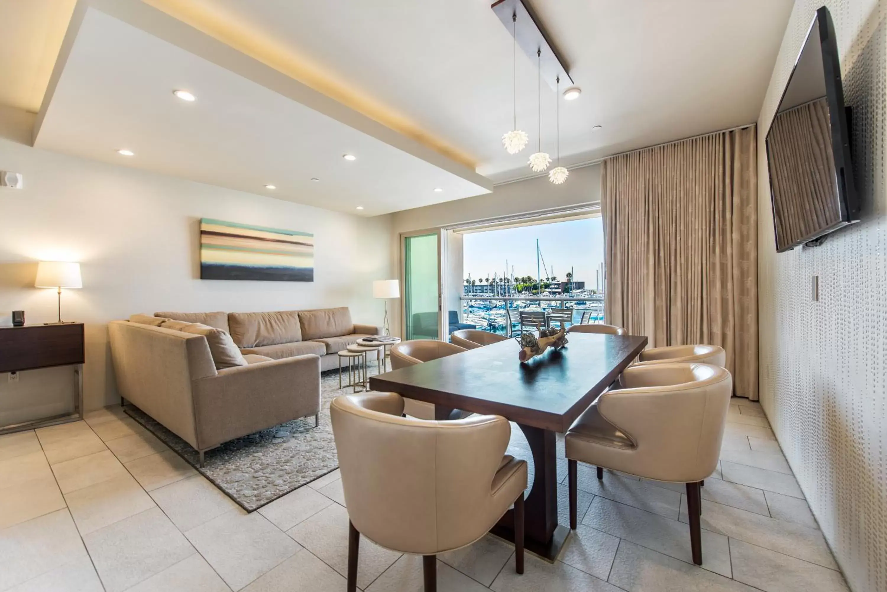Living room, Seating Area in Shade Hotel Redondo Beach