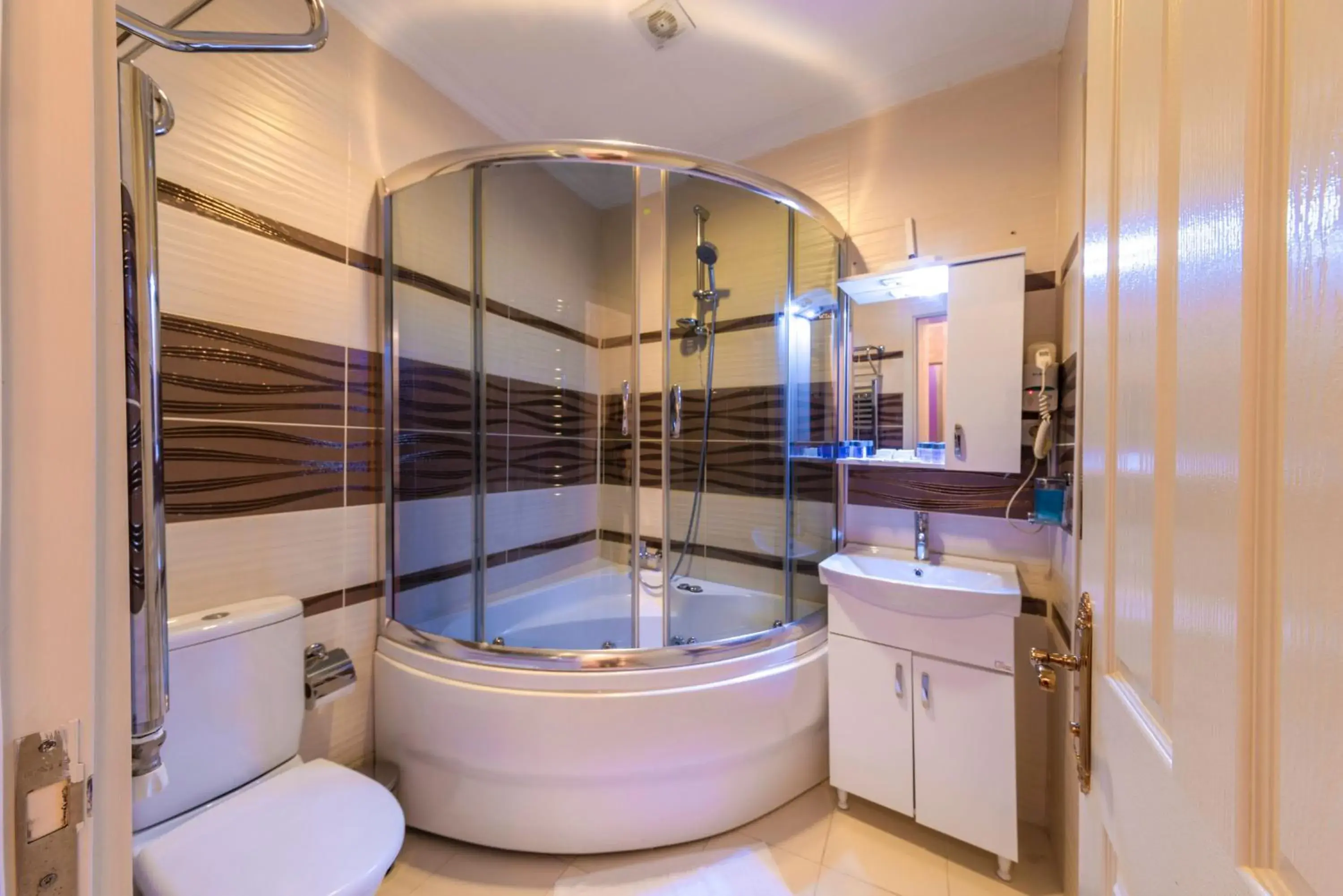 Bathroom in Charm Hotel