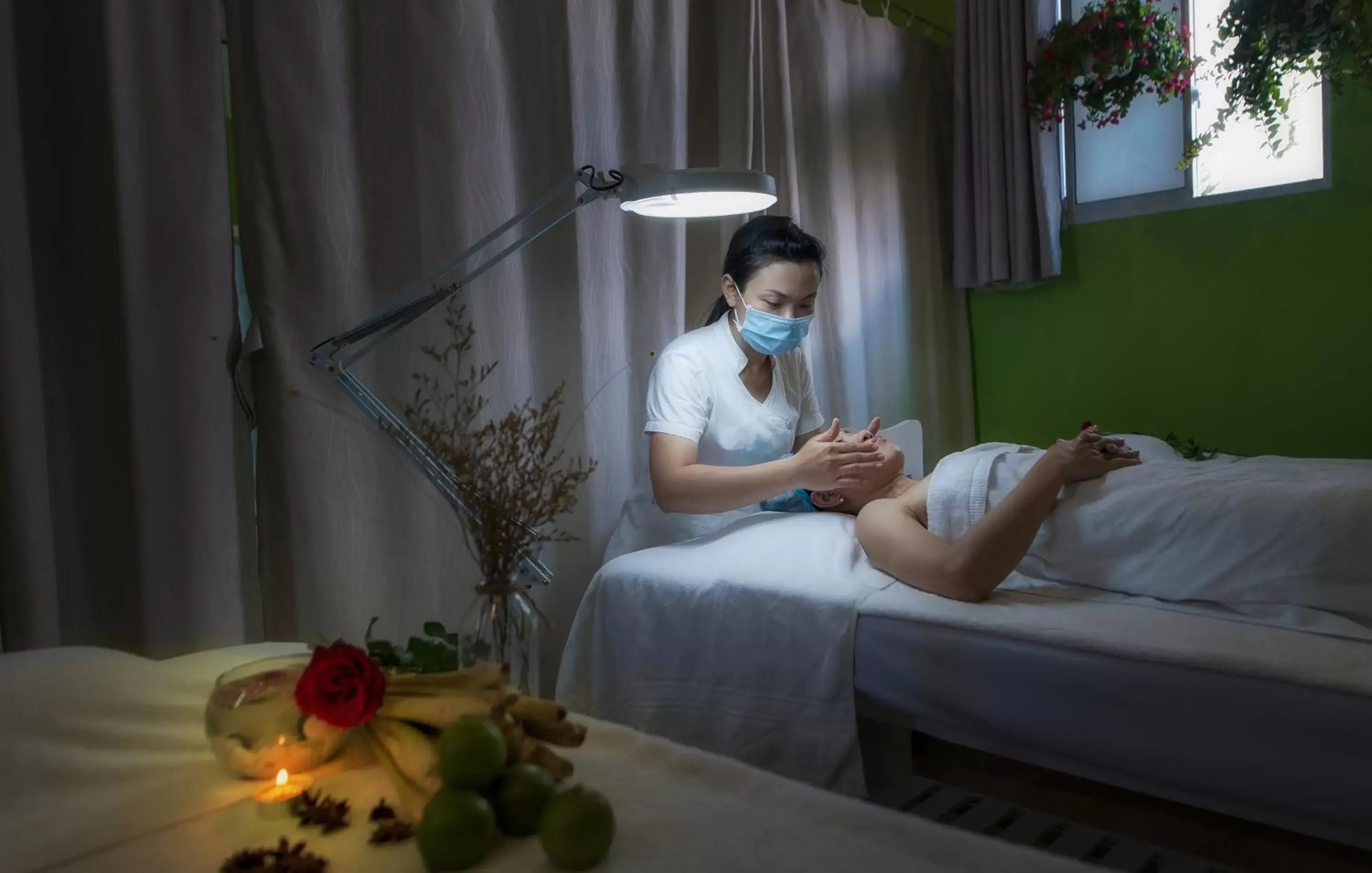 Massage in Edele Hotel