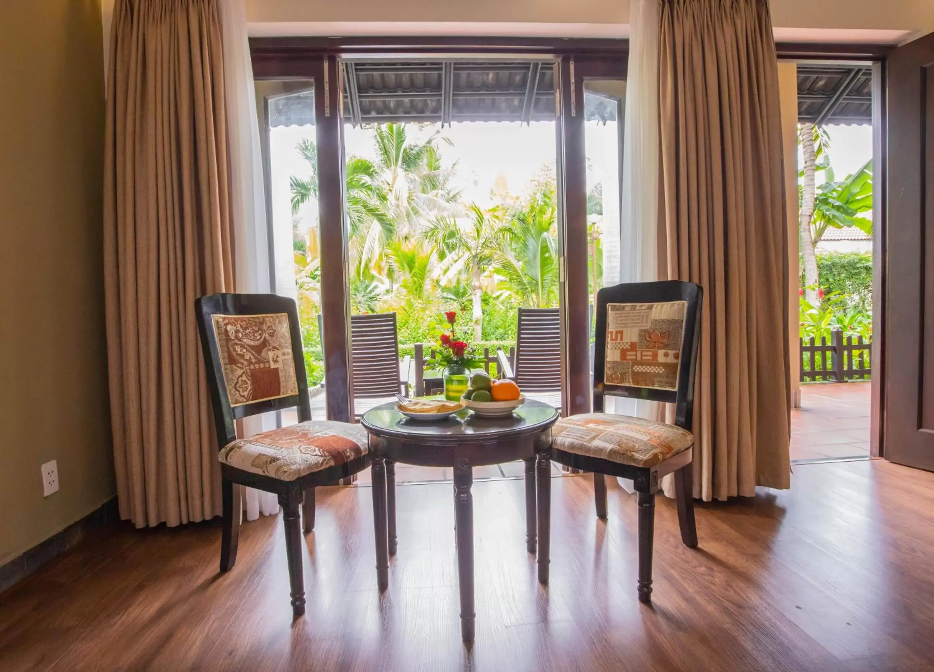 View (from property/room), Seating Area in Diamond Bay Resort & Spa