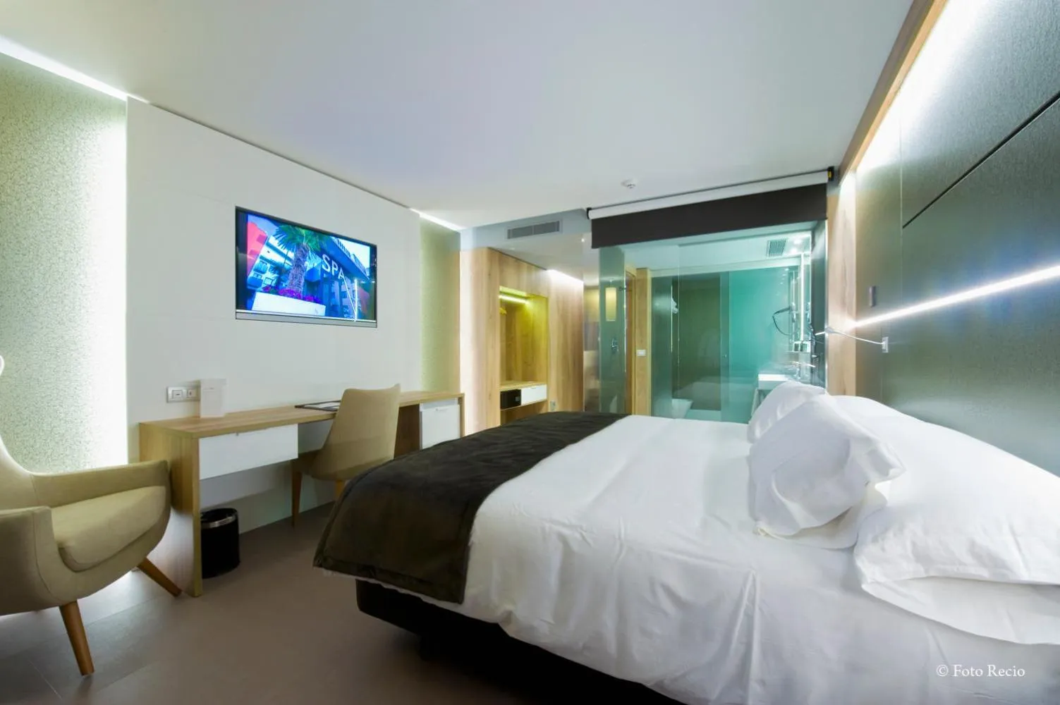 Bed in Hotel & Spa Ciudad de Binéfar