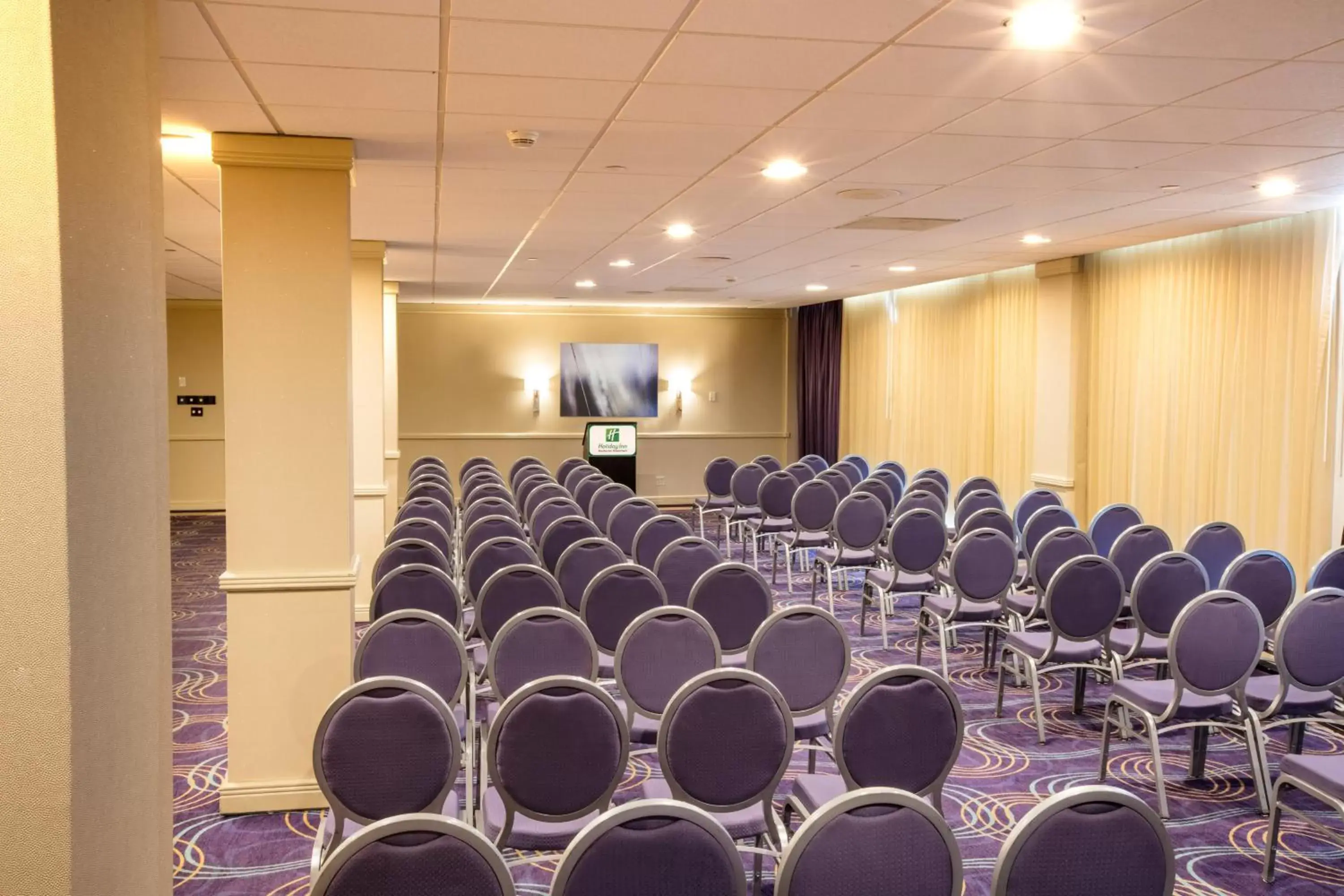 Meeting/conference room in Holiday Inn Rochester NY - Downtown, an IHG Hotel