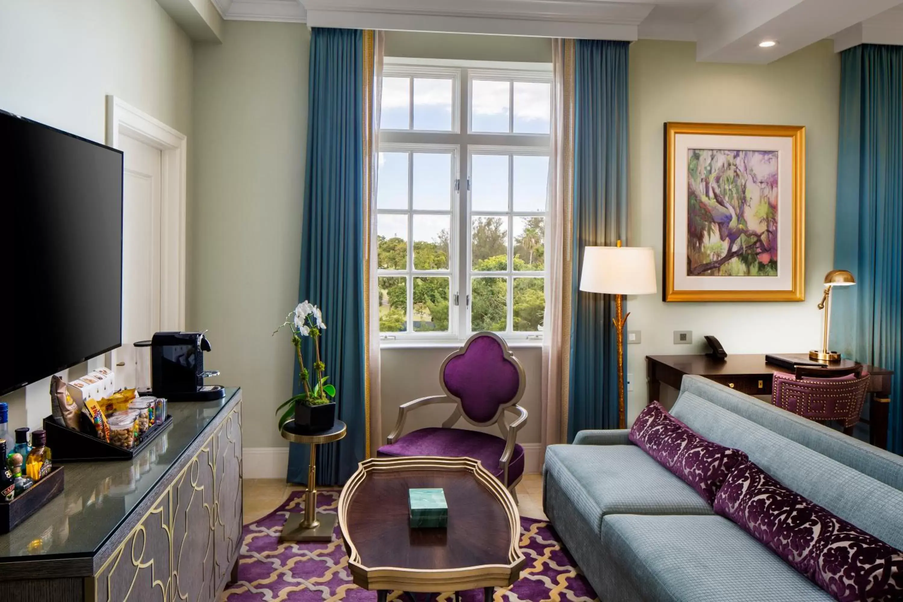 Living room, Seating Area in Biltmore Hotel