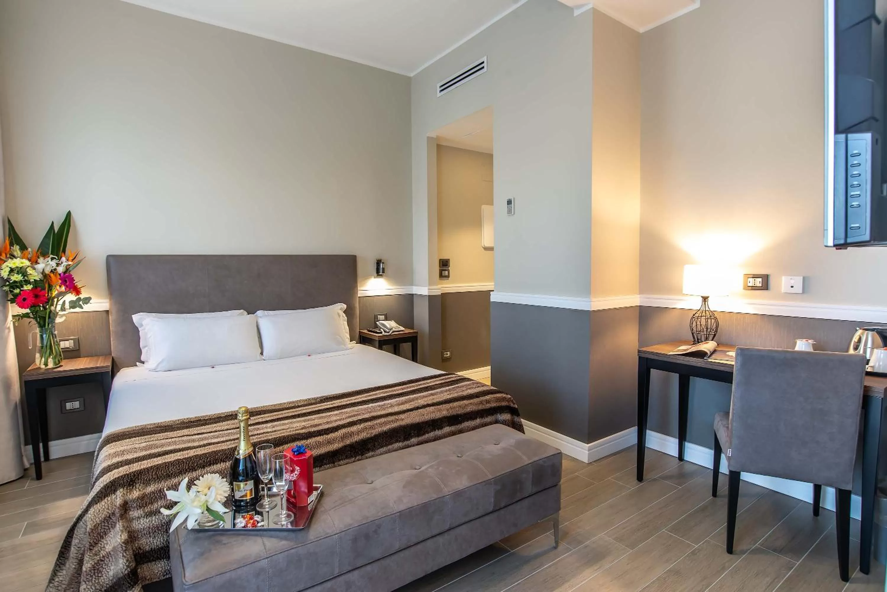 Photo of the whole room, Bed in Fragrance Hotel St. Peter