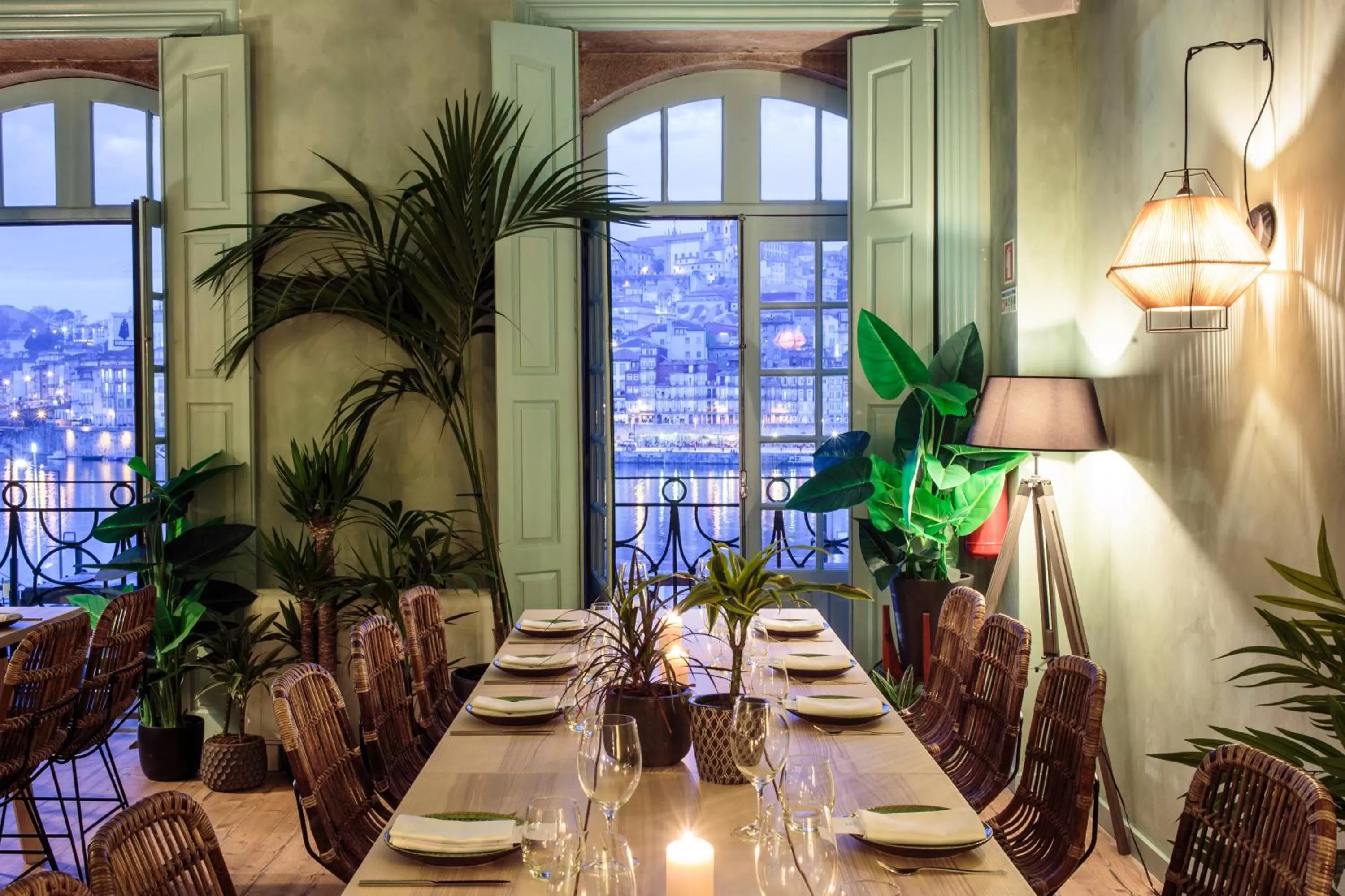 Restaurant/places to eat in The House of Sandeman