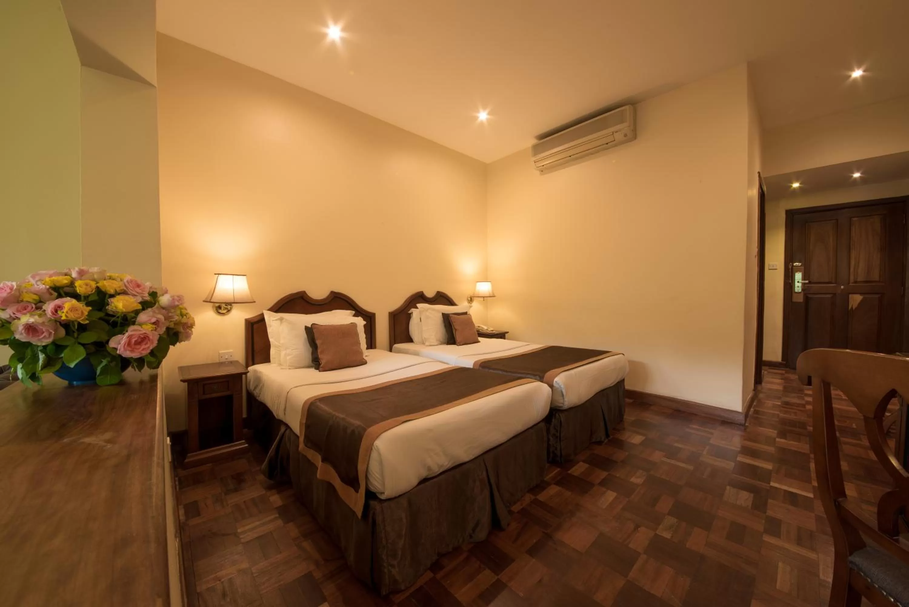 Bedroom, Bed in Speke Hotel 1996 Ltd