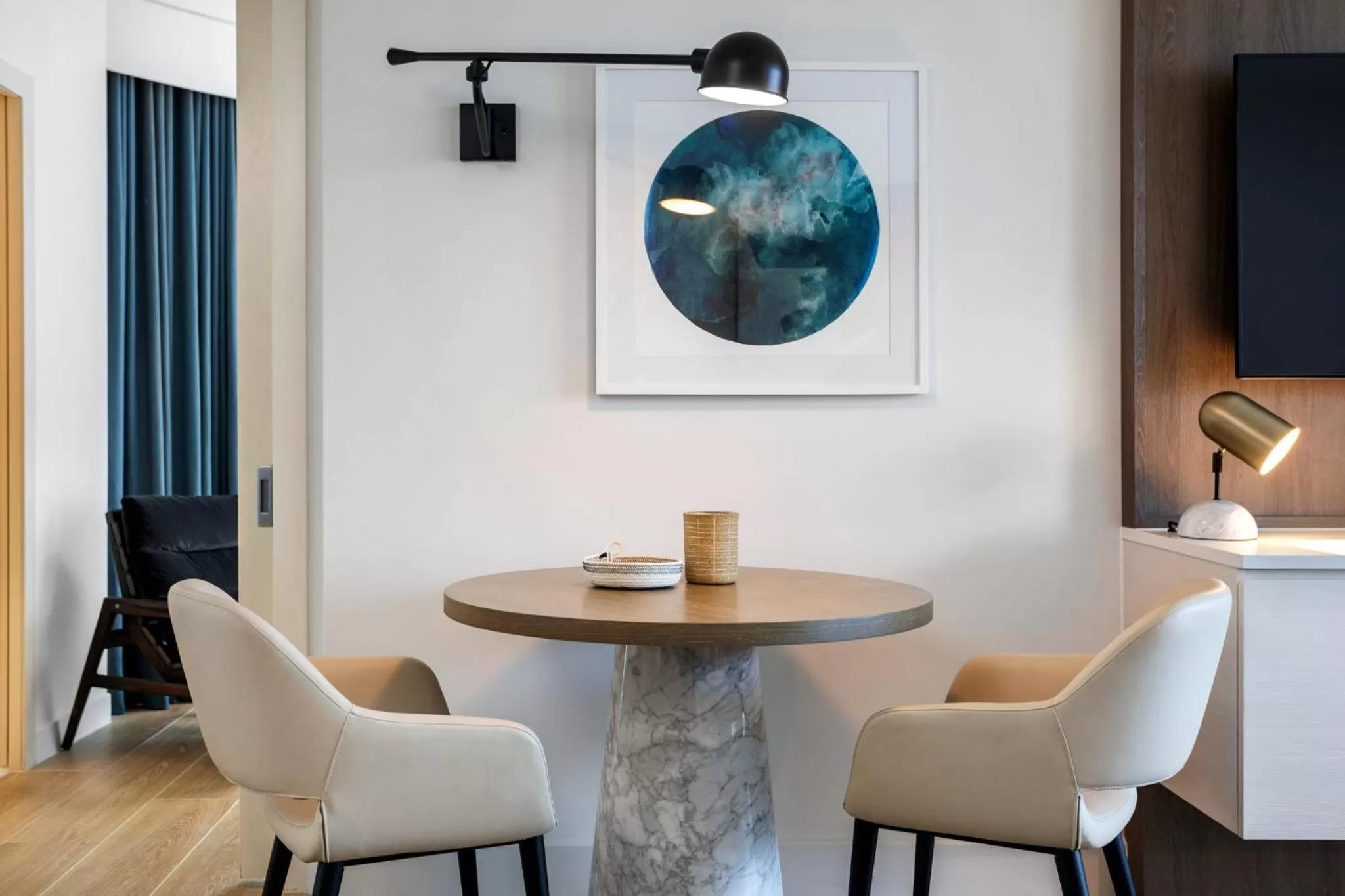 Photo of the whole room in Kimpton EPIC Hotel by IHG