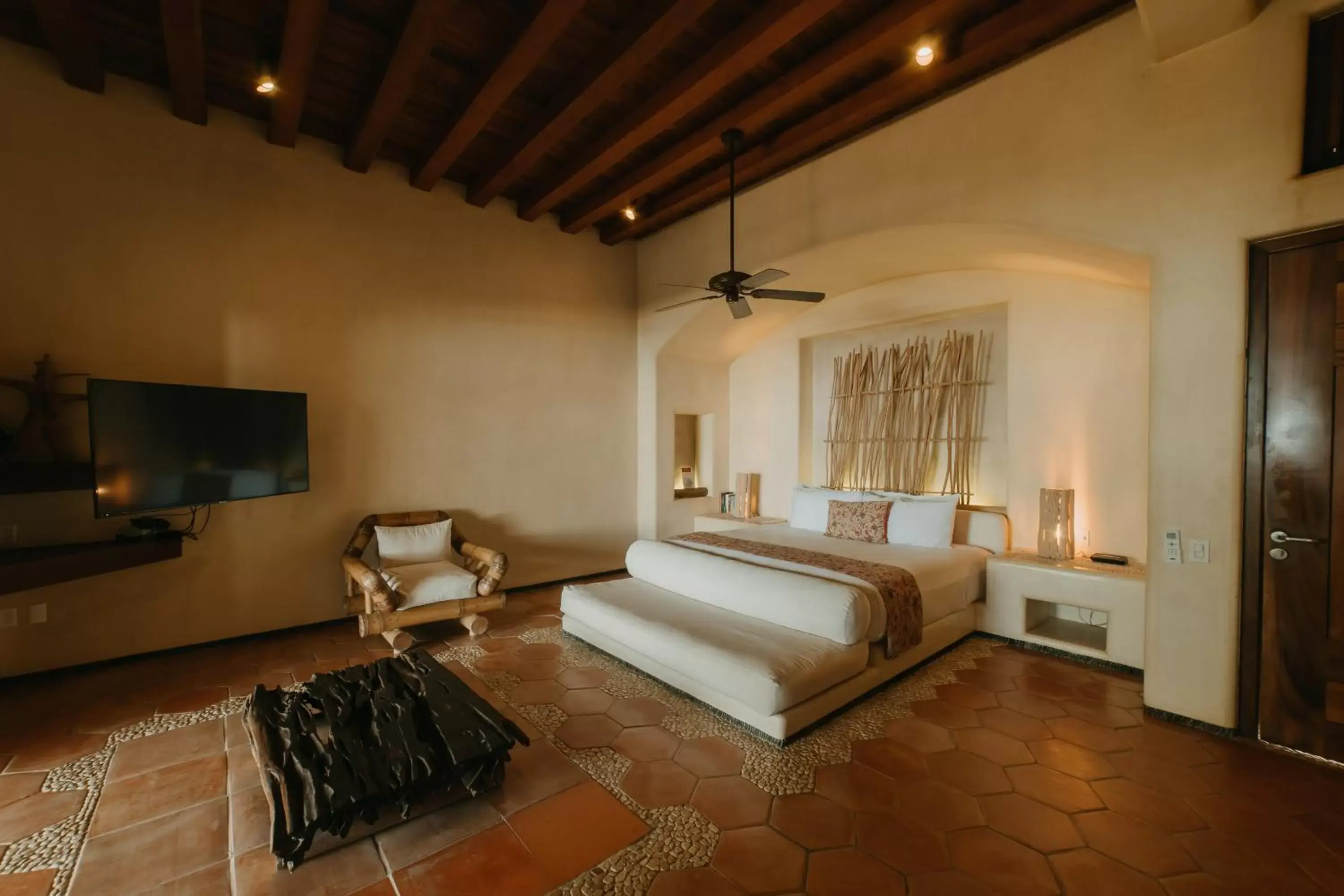 One-Bedroom Villa with Sea View in Las Palmas Luxury Villas