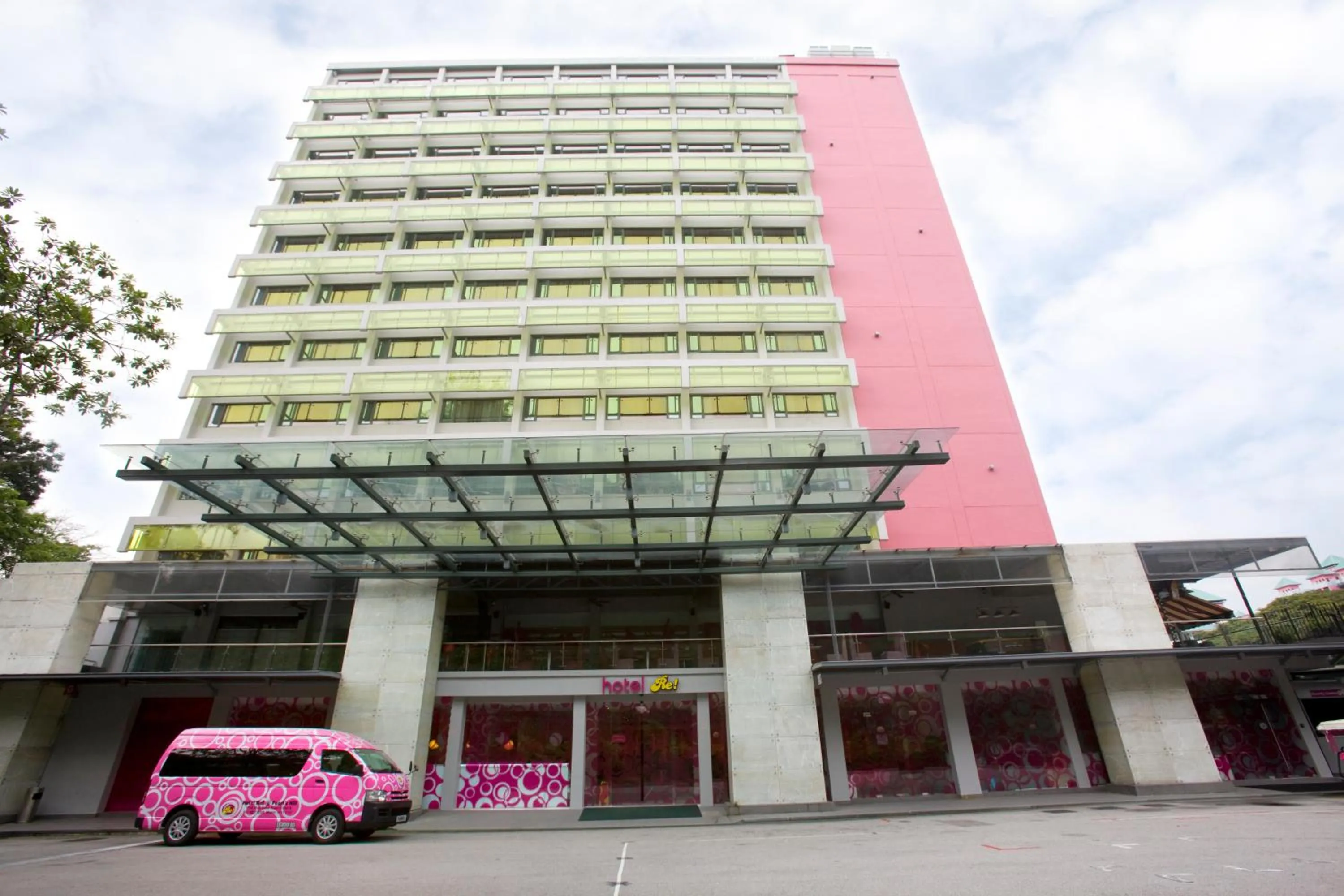 Facade/entrance in Hotel Re! @ Pearl's Hill