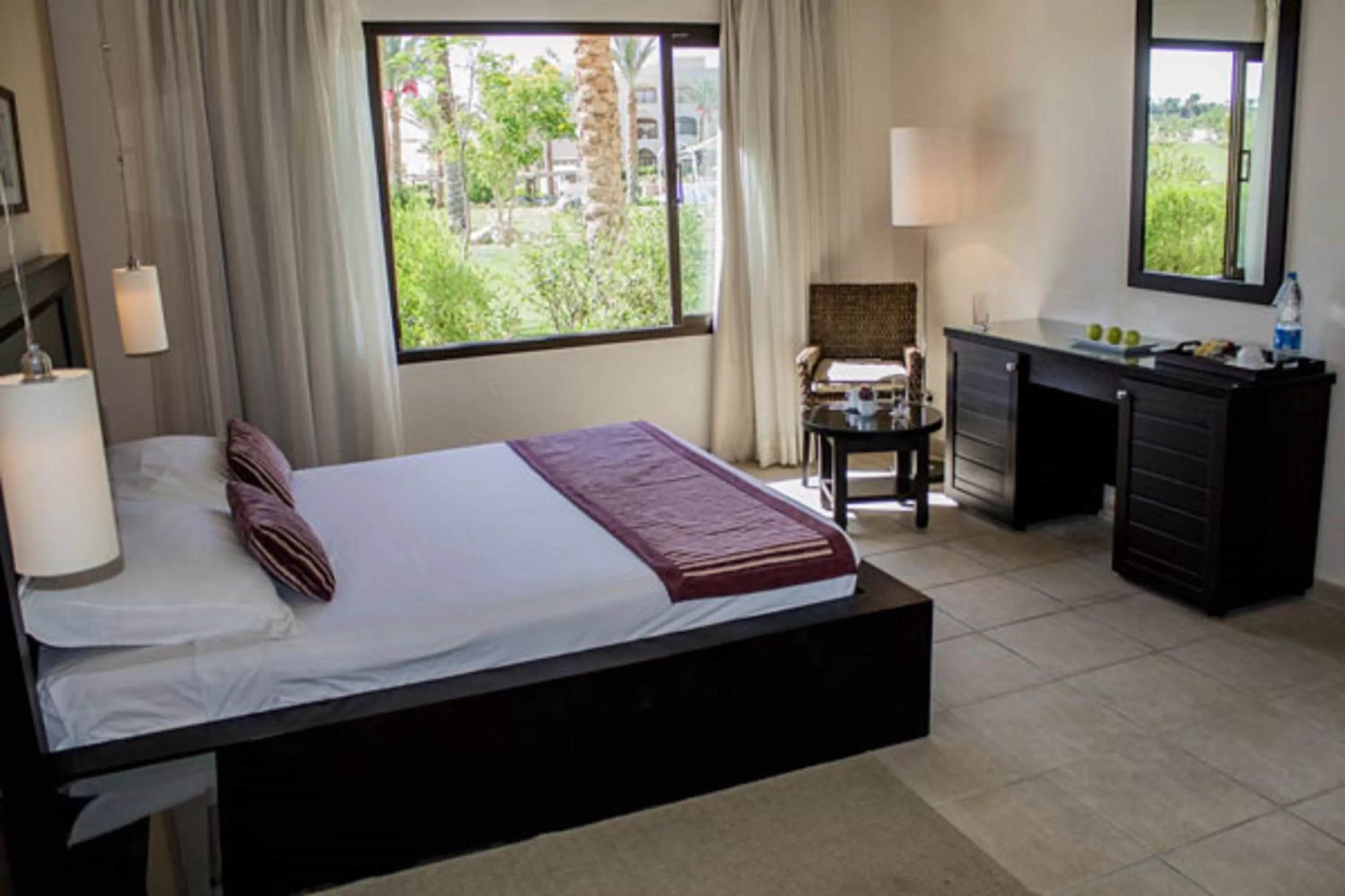 Bed in JAZ Neo Saraya Palms