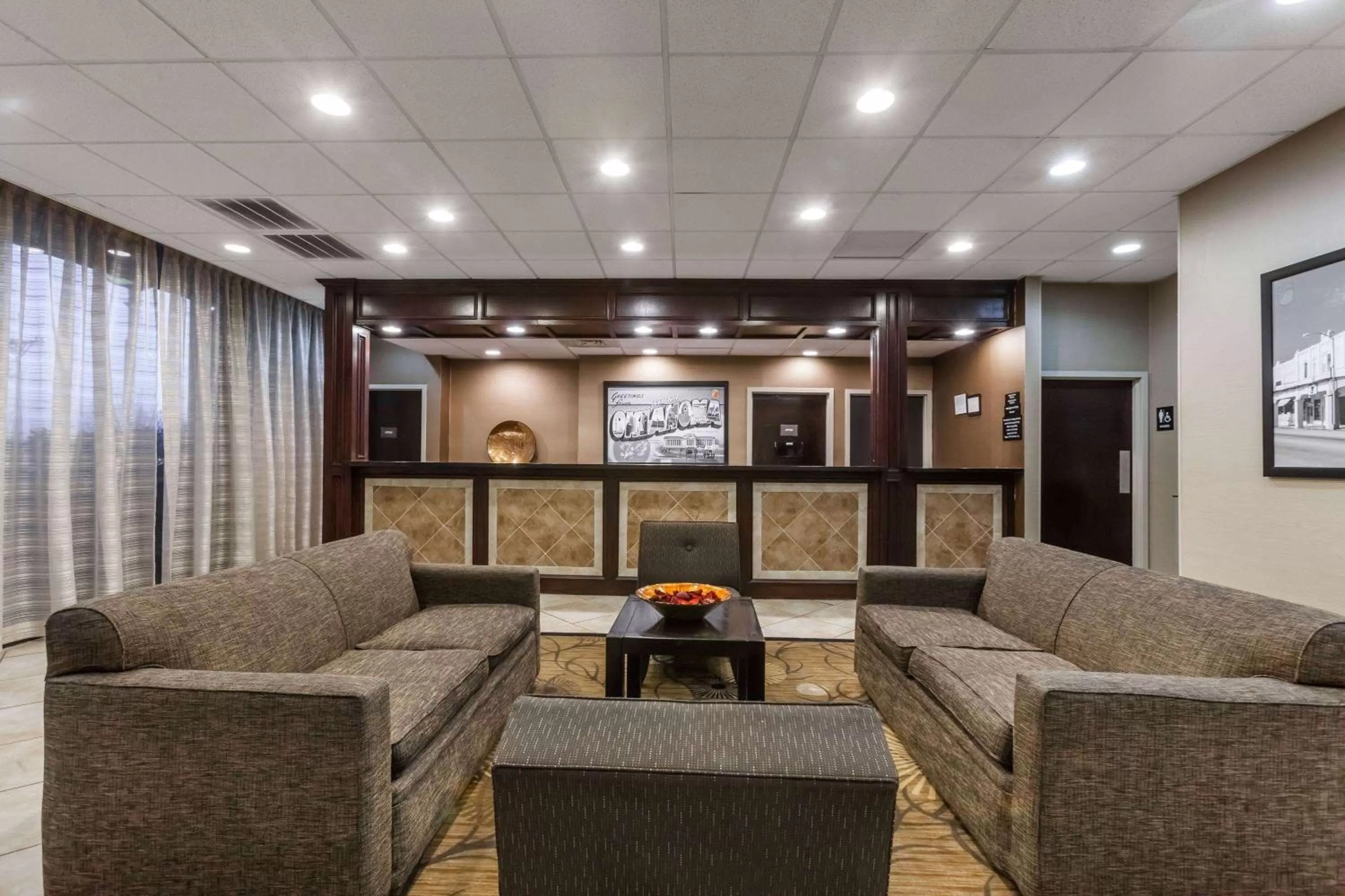 Lobby or reception in Super 8 by Wyndham Atoka