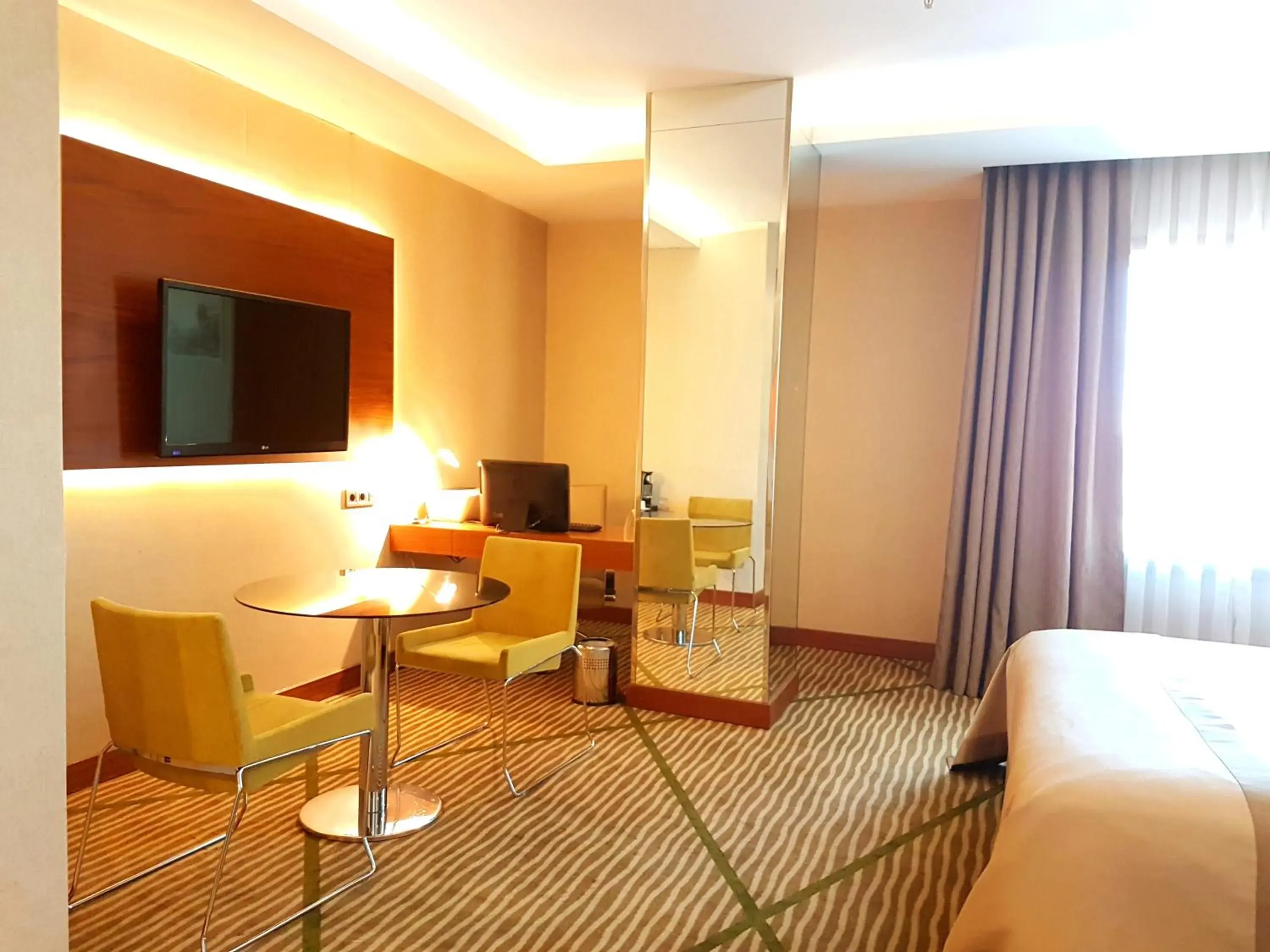 Bed in Holiday Inn Gaziantep by IHG Bed in Holiday Inn Gaziantep by IHG