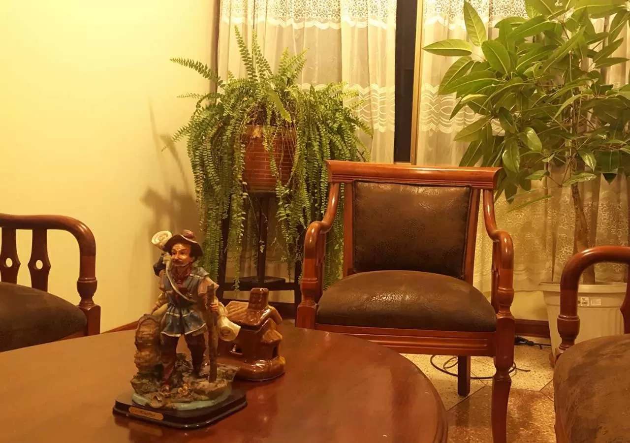 Night in La Merced Plaza Hospedaje