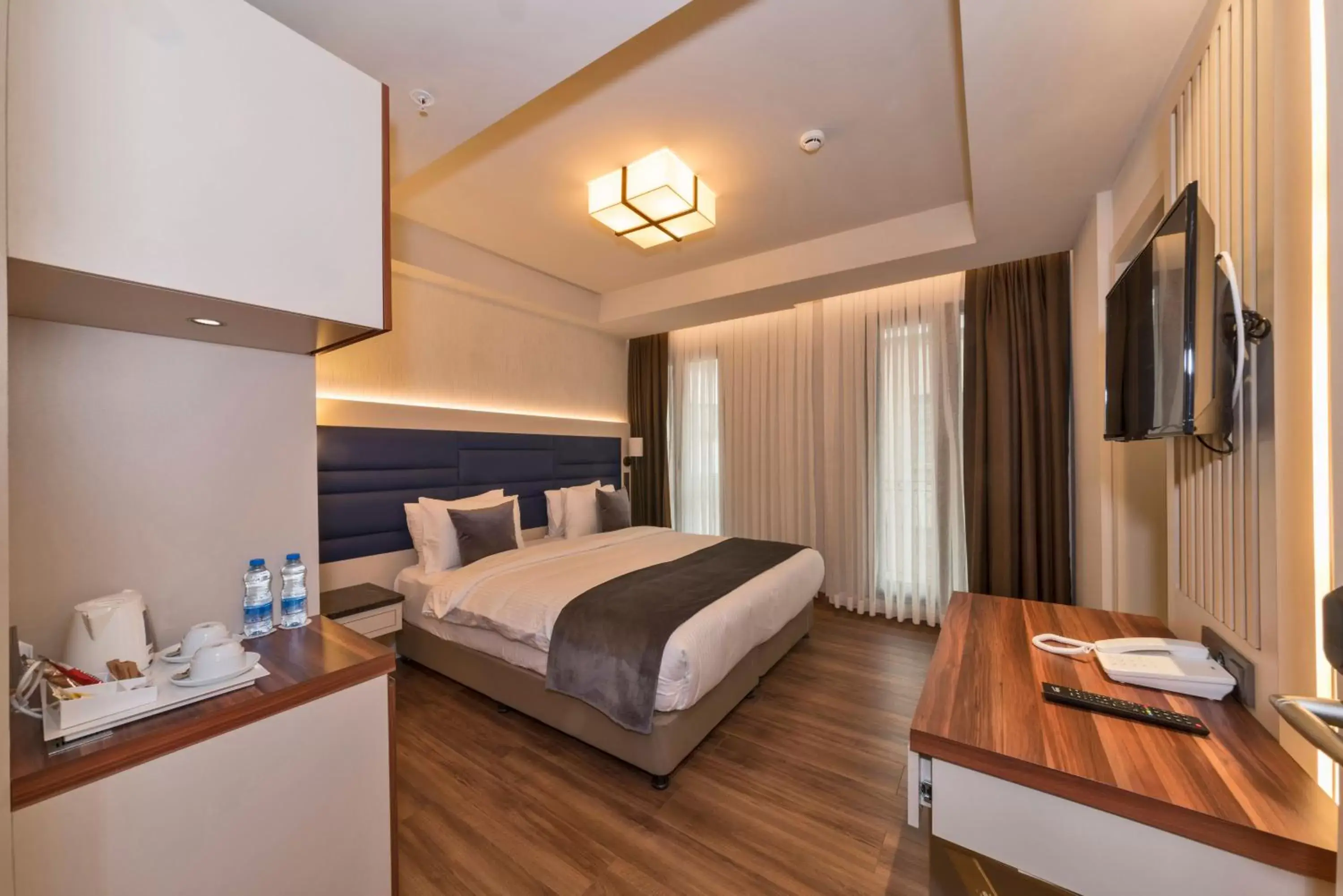 Bedroom in Golden Royal Hotel Bedroom in Golden Royal Hotel