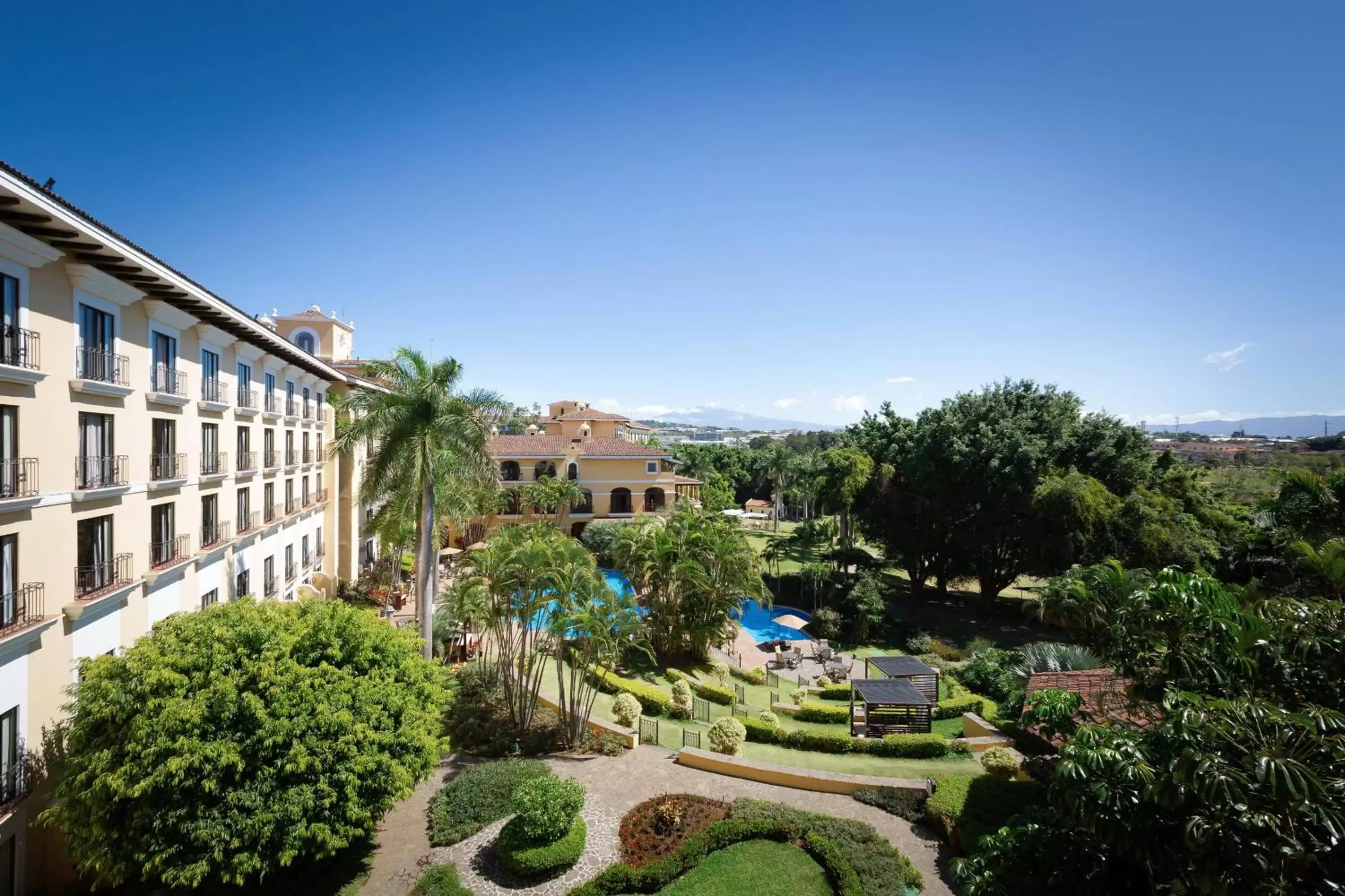 Photo of the whole room in Costa Rica Marriott Hotel Hacienda Belen