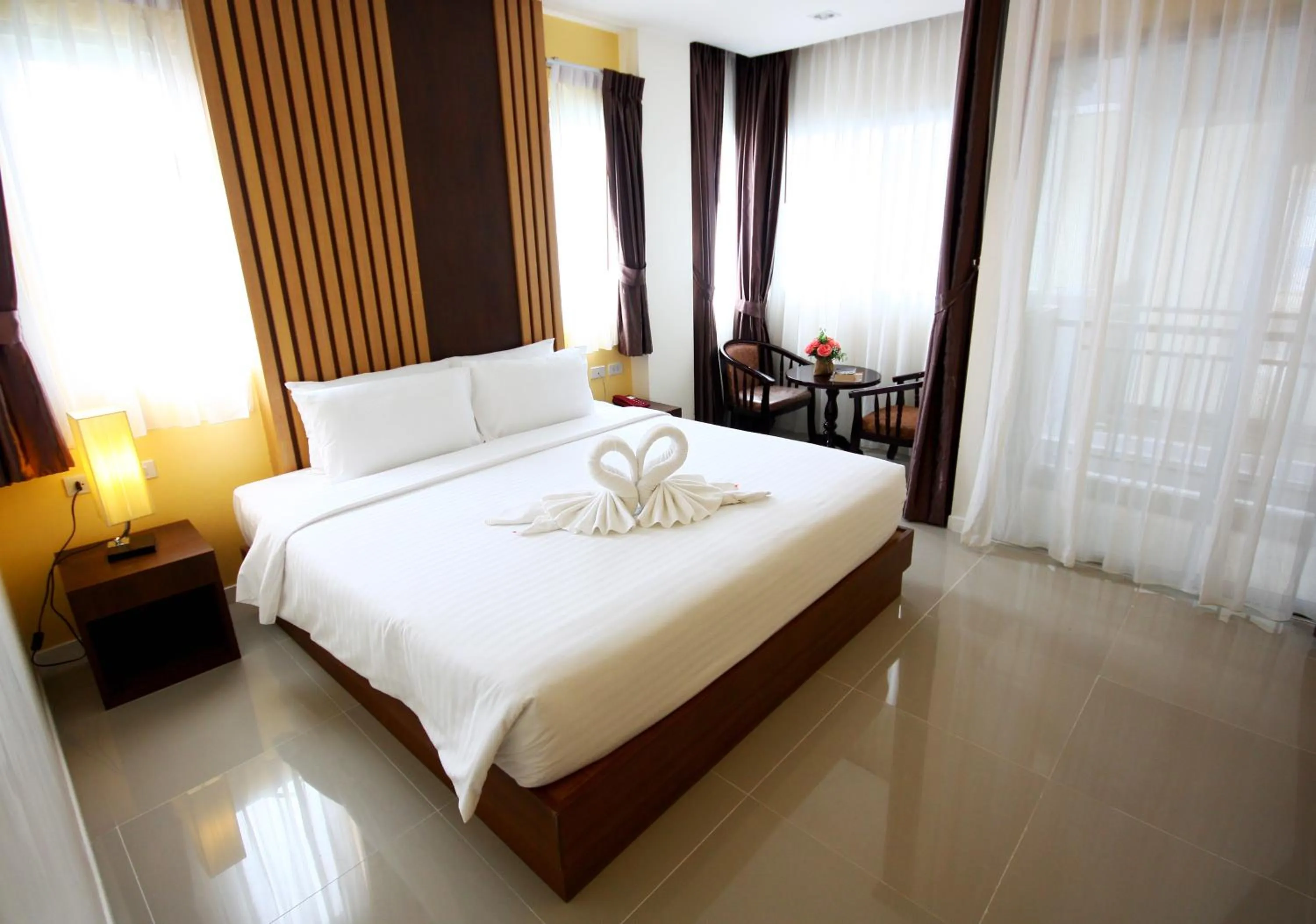 Bed in Breezotel - SHA Certified