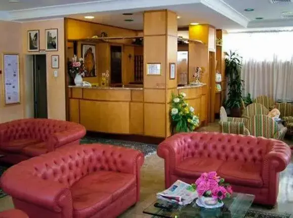 Lobby/Reception in Hotel Acerboli