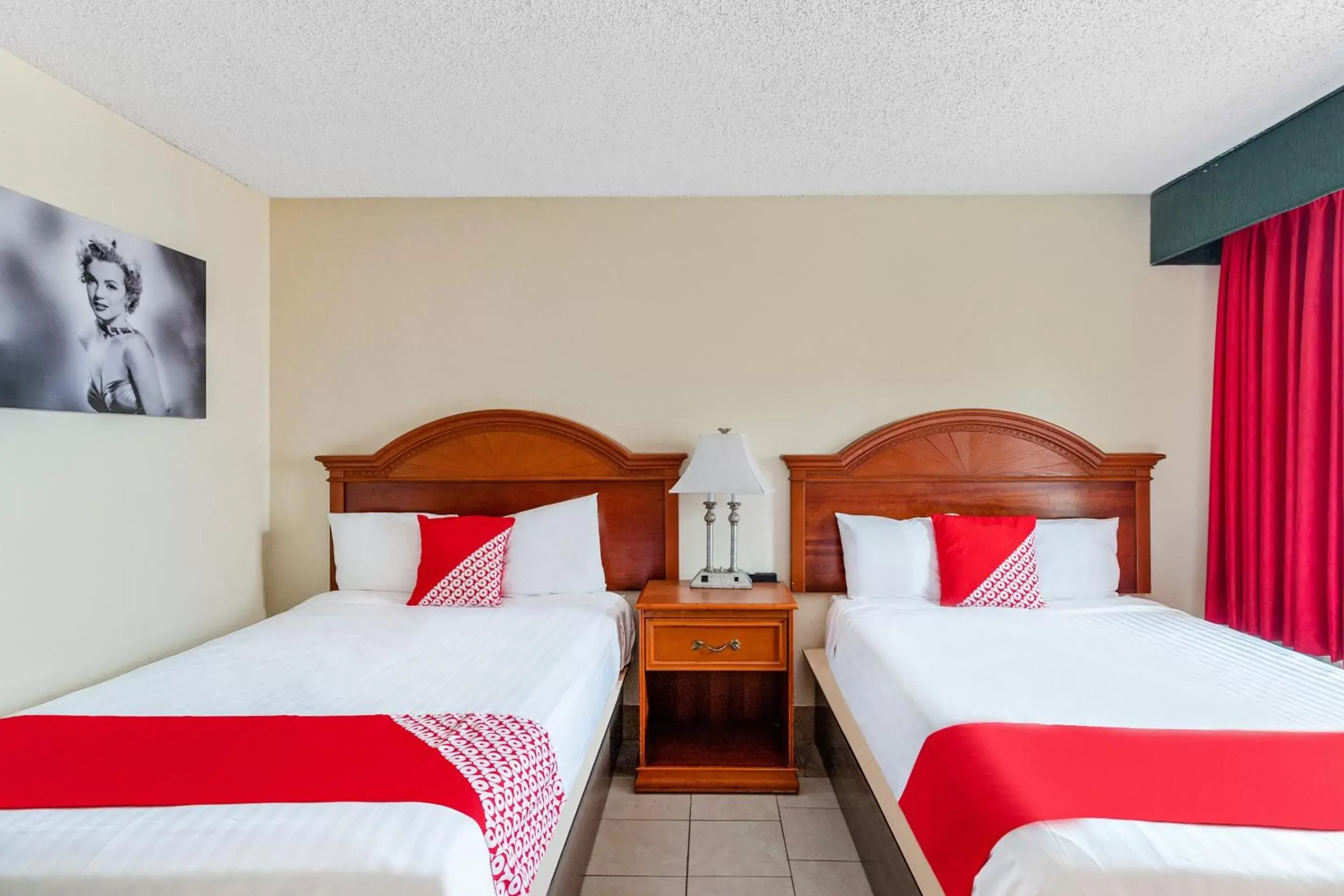 Bedroom, Room Photo in OYO Hotel San Antonio Lackland near Seaworld