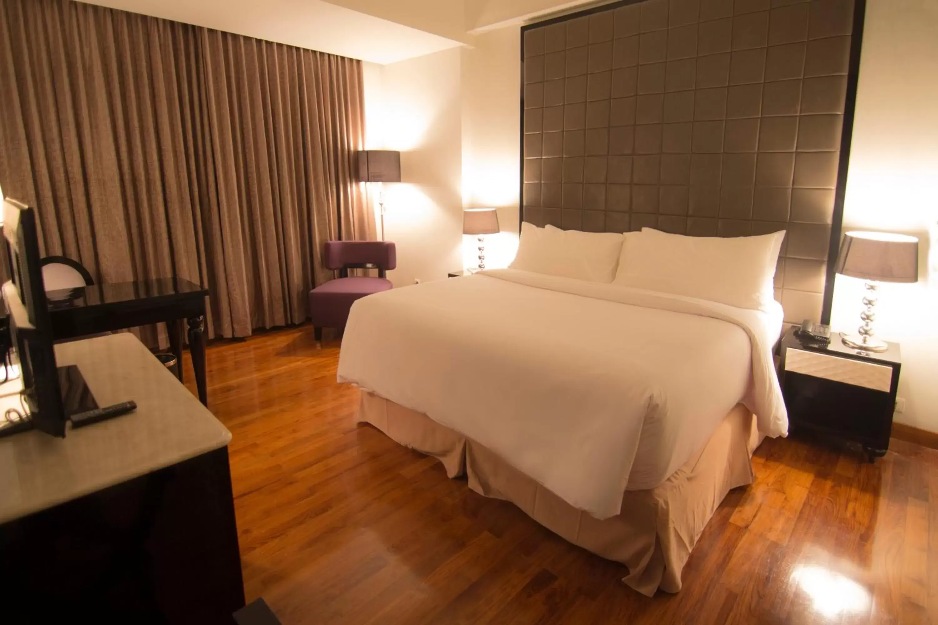 Junior Suite in Diradja Hotel Indonesia Junior Suite in Diradja Hotel Indonesia