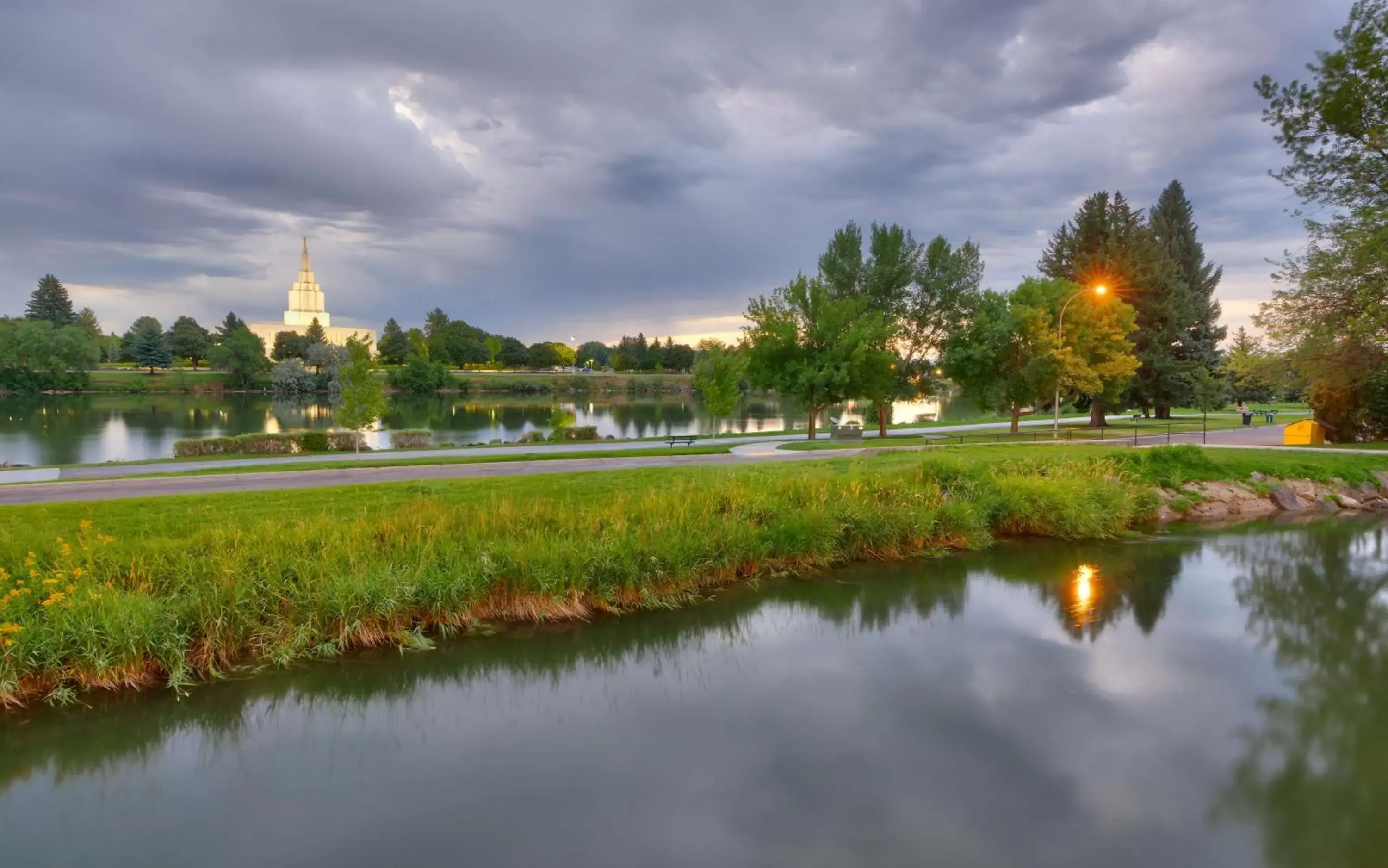 Property building in Hilton Garden Inn Idaho Falls