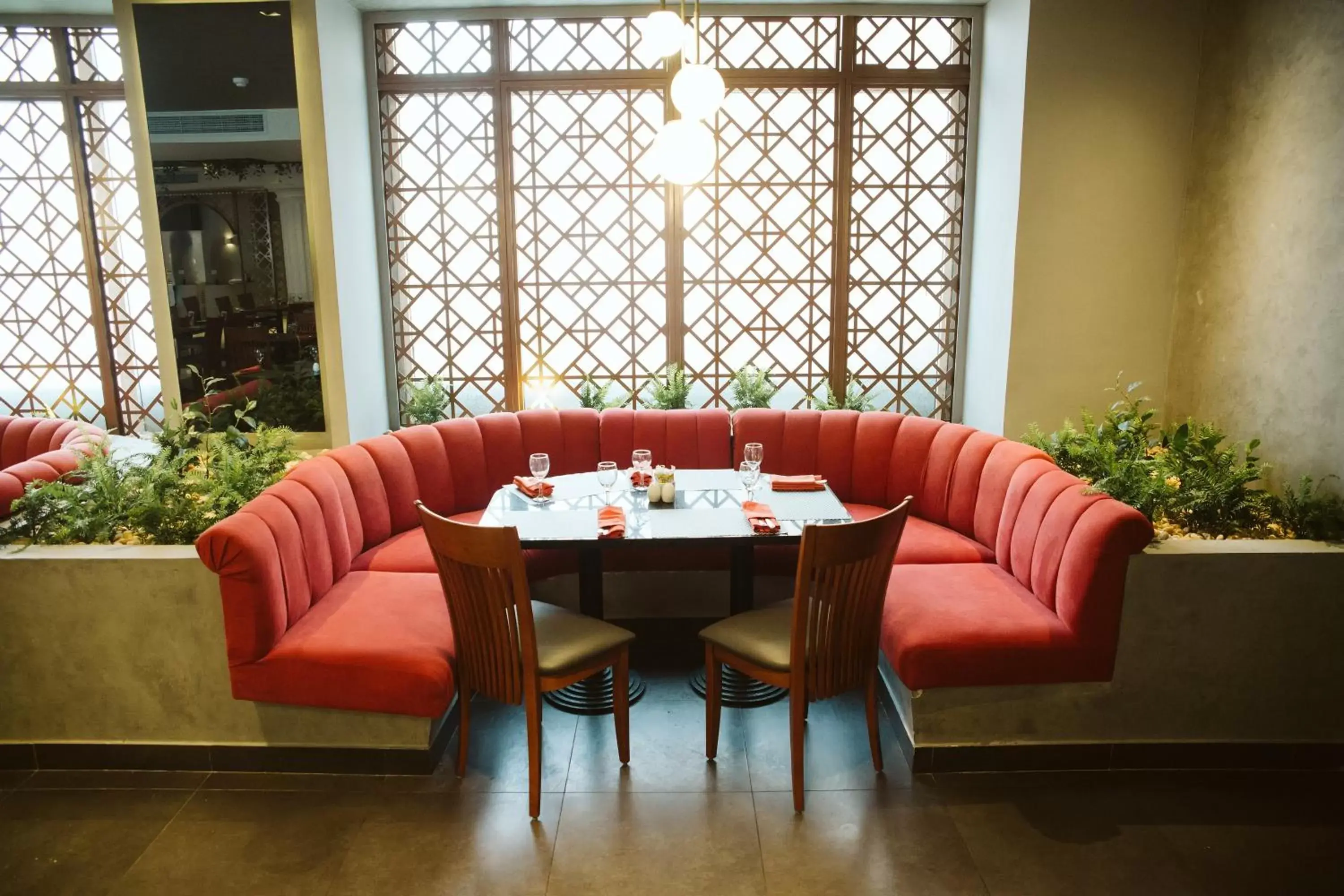 Restaurant/places to eat in Pyramisa Suites Hotel Cairo