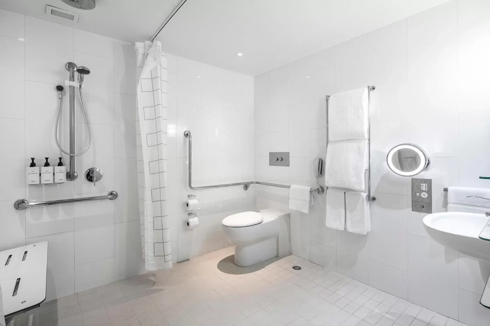 Bathroom in InterContinental Melbourne The Rialto by IHG Bathroom in InterContinental Melbourne The Rialto by IHG