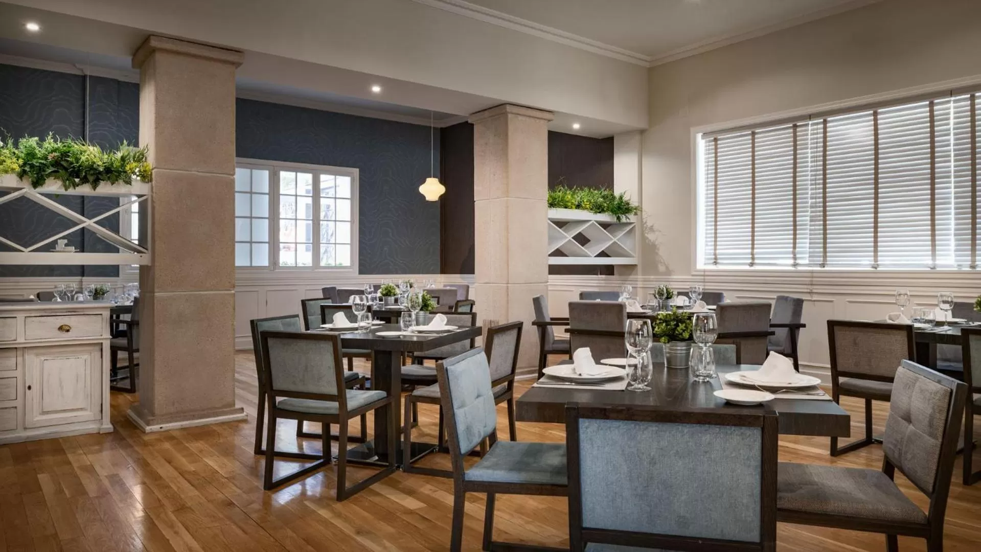 Restaurant/places to eat in Hotel Parque Real