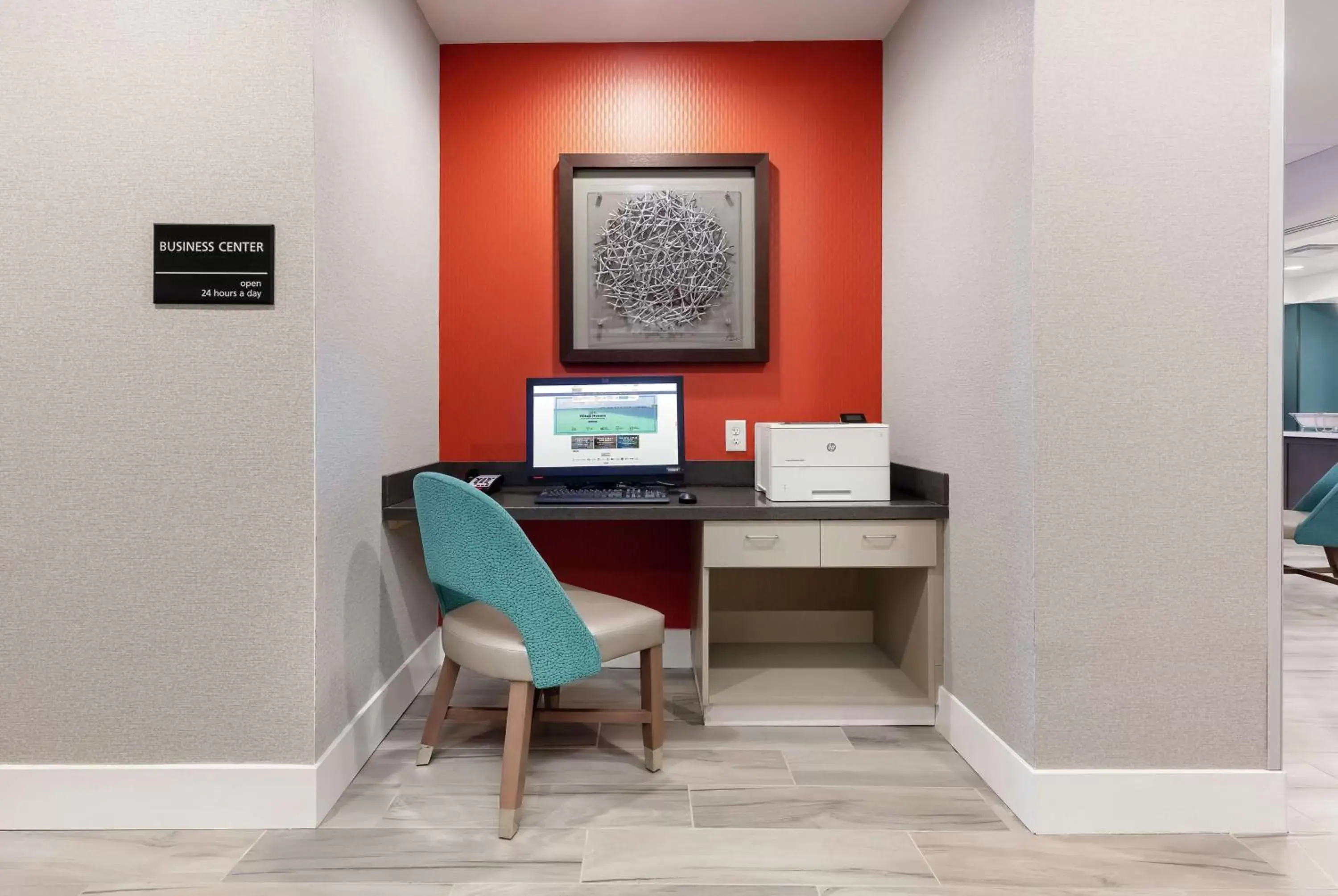 Business facilities in Hampton Inn Acworth