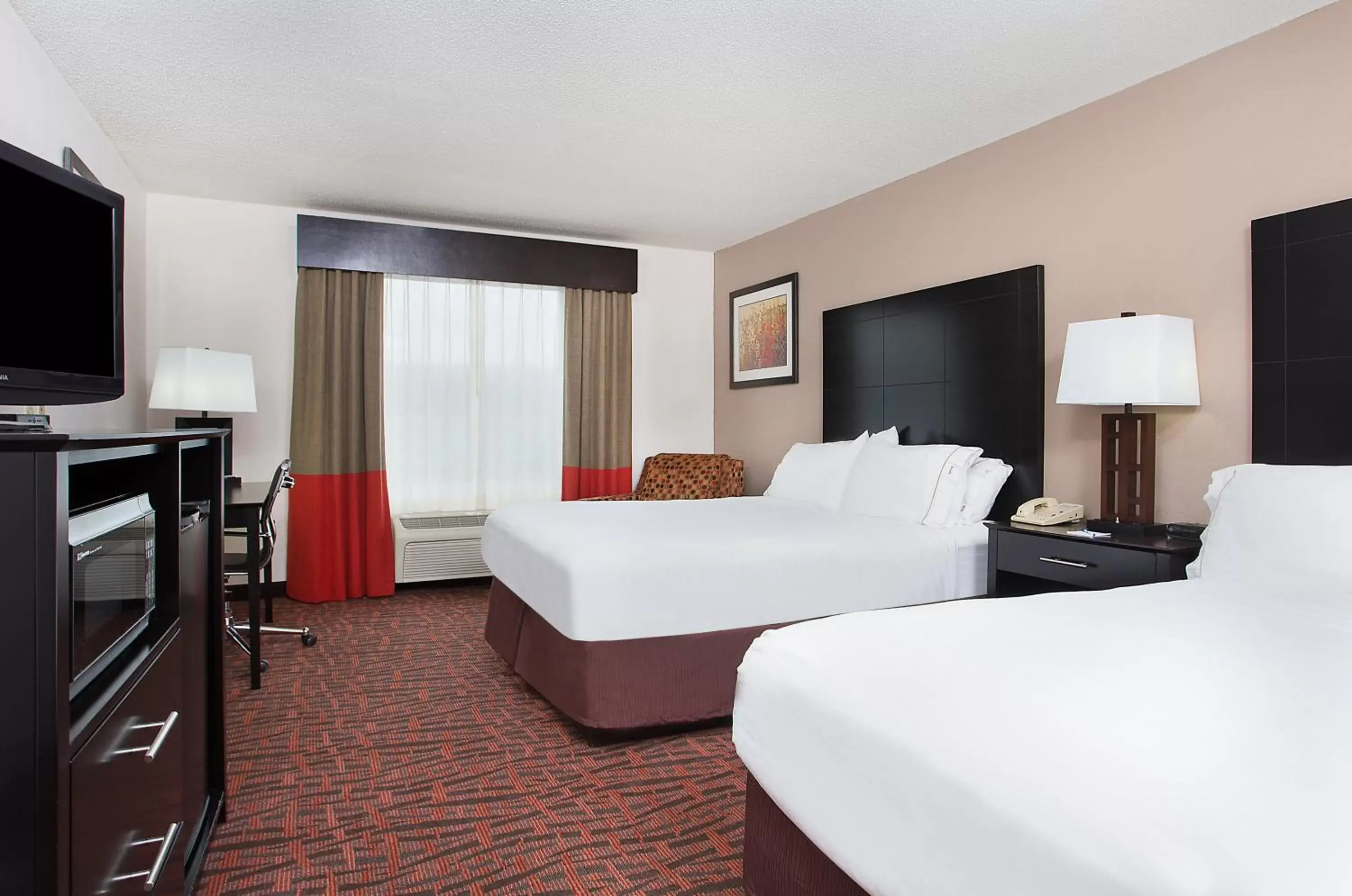 Photo of the whole room in Holiday Inn Express & Suites Murphy, an IHG Hotel