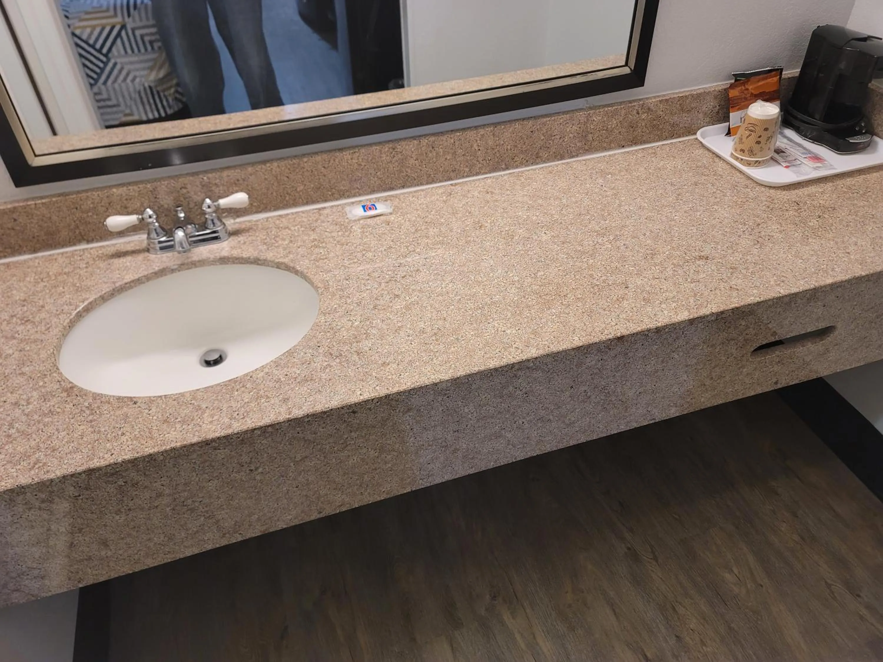 Shower in Studio 6 Suites Hinesville, GA