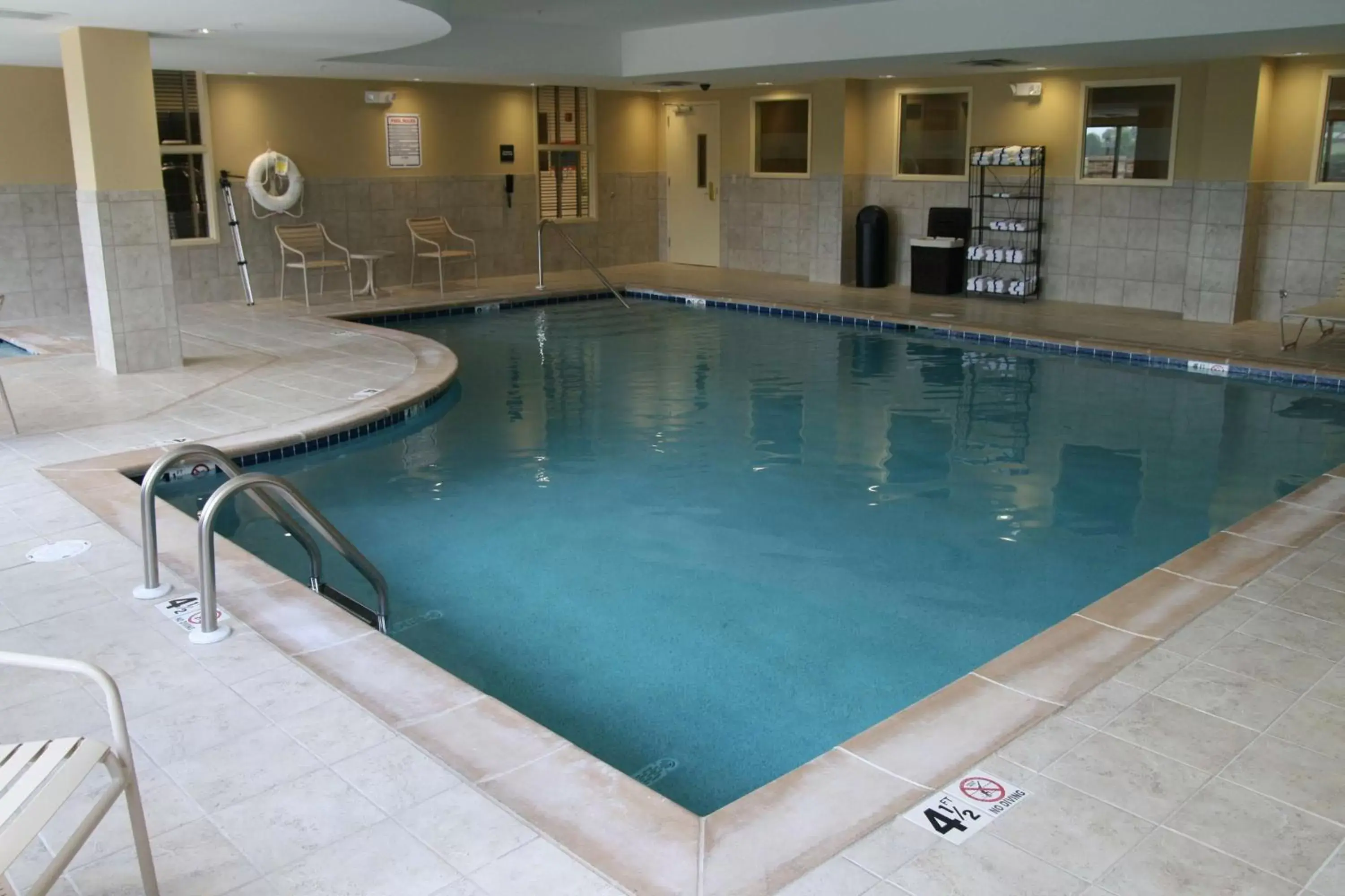 Pool view, Swimming Pool in Hampton Inn Dandridge