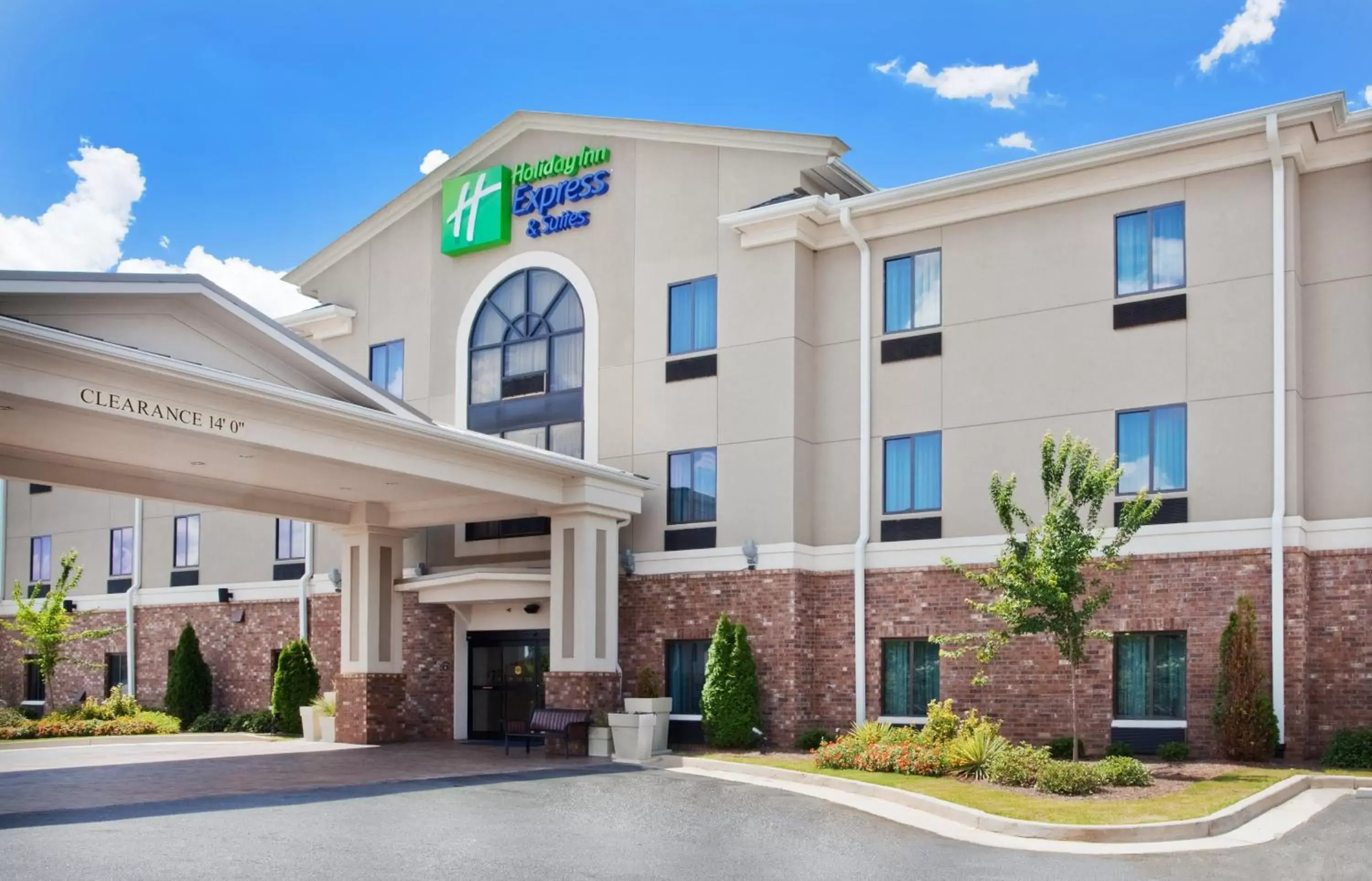 Property Building in Holiday Inn Express Hotel & Suites Austell Powder Springs, an IHG Hotel