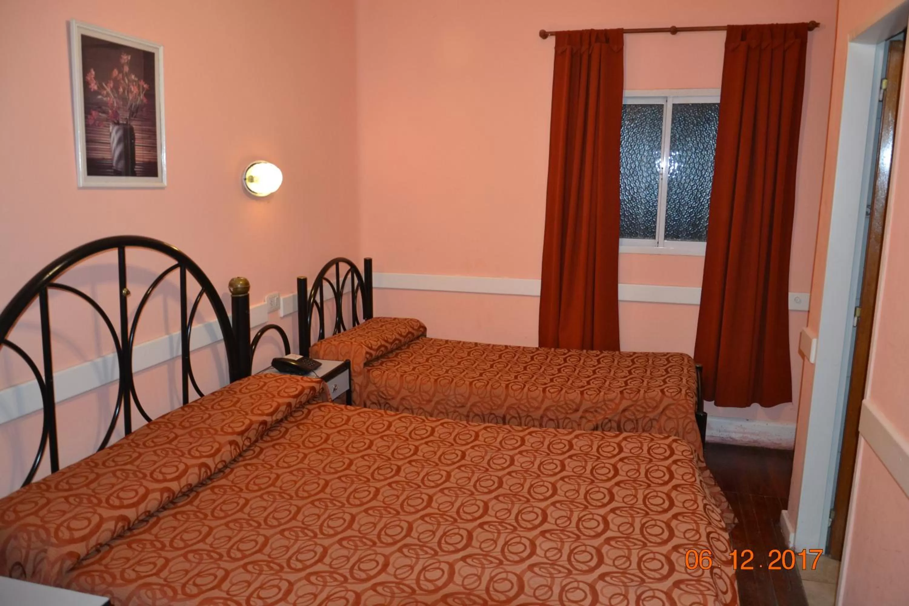 Bed in Hotel Victoria