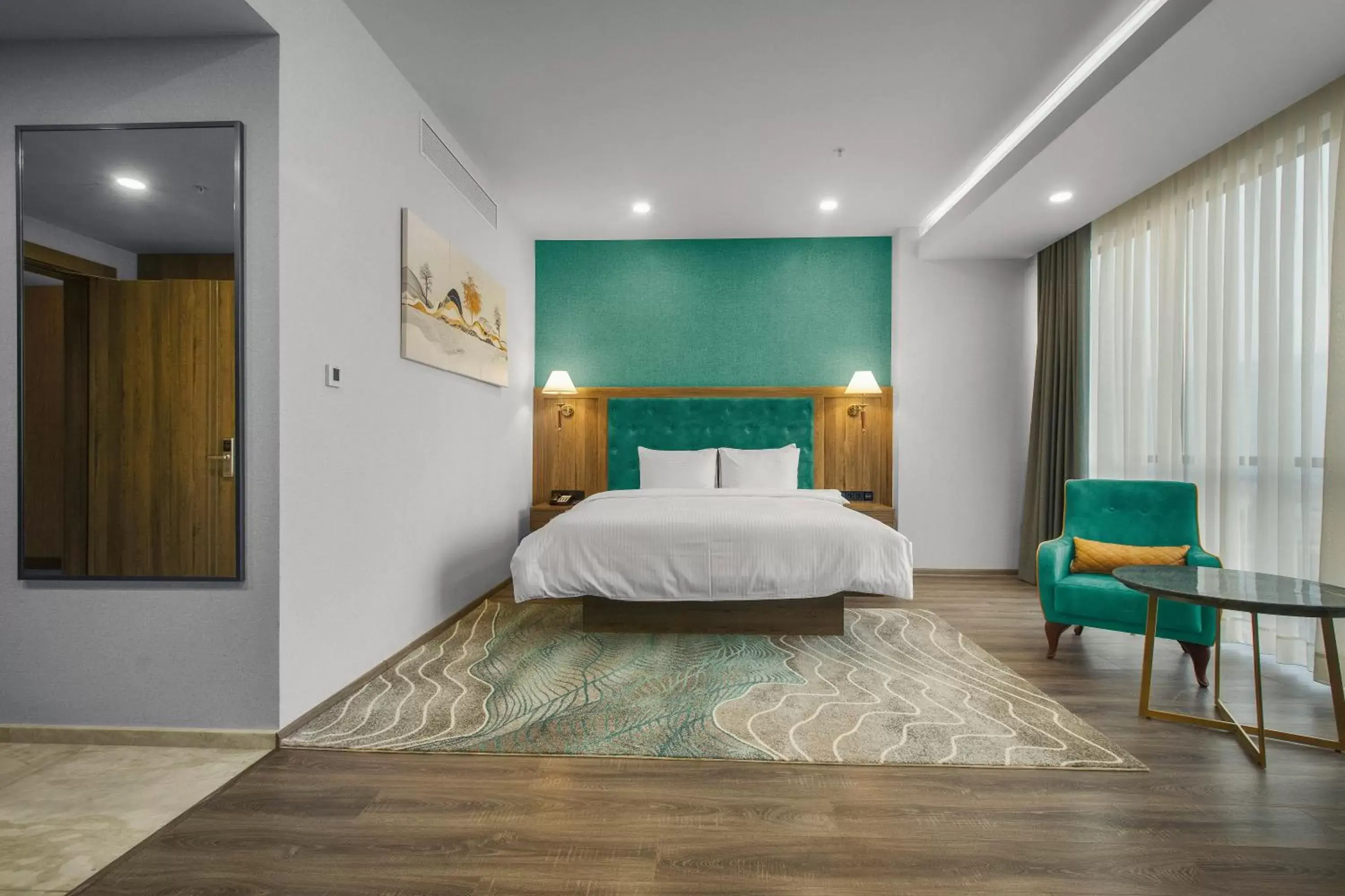 Superior Double Room - single occupancy in Royal Tulip Hotel & Casino, Tbilisi Superior Double Room - single occupancy in Royal Tulip Hotel & Casino, Tbilisi