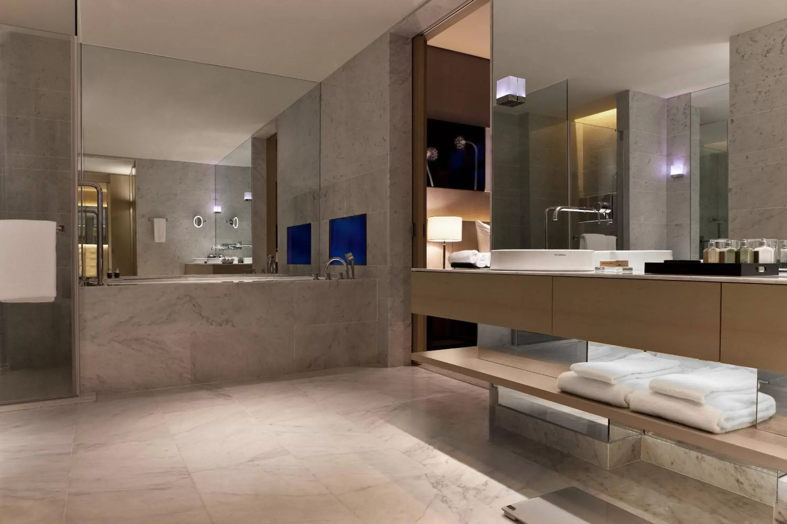 Bathroom in Le Meridien Taipei