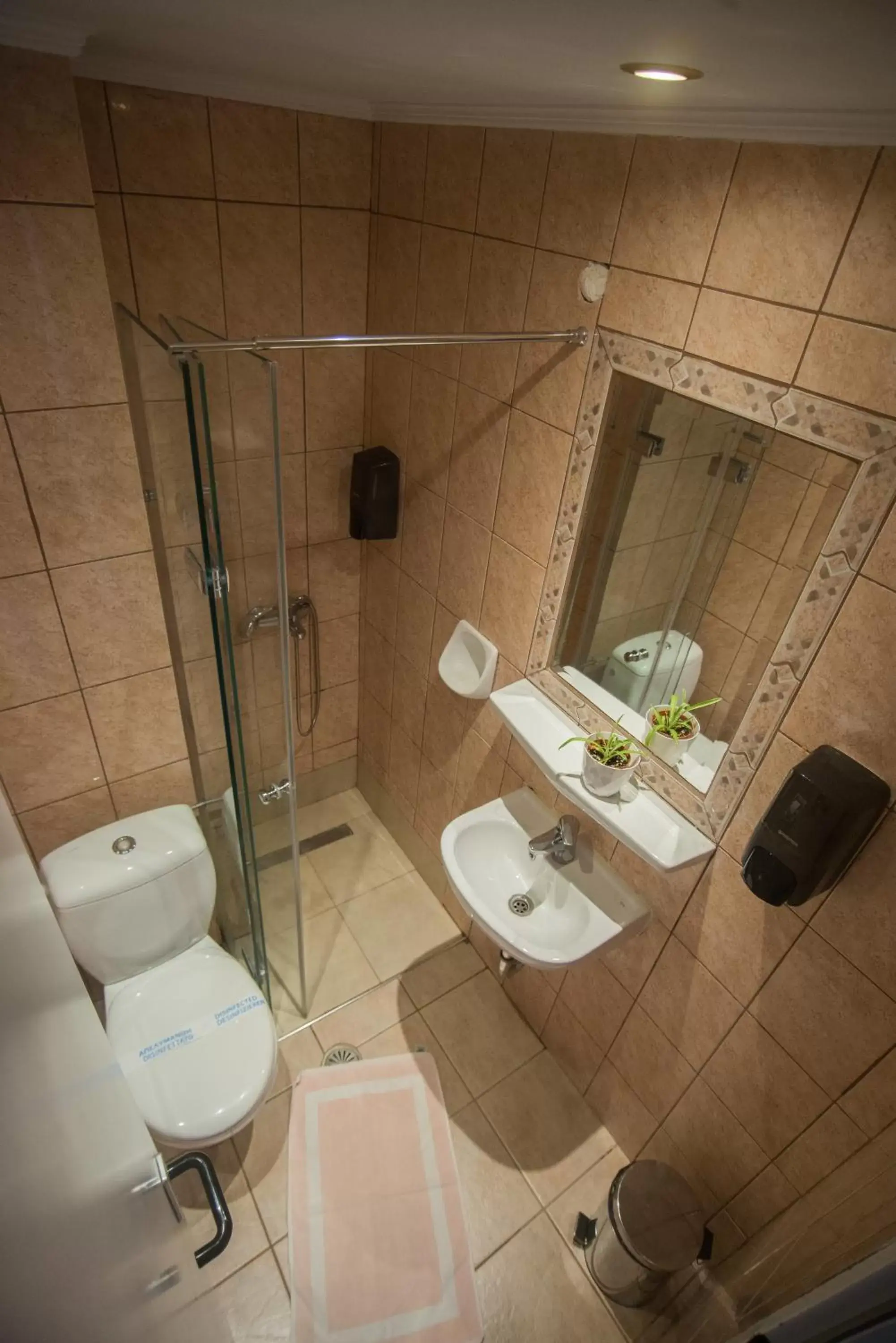 Bathroom in Hotel Byron