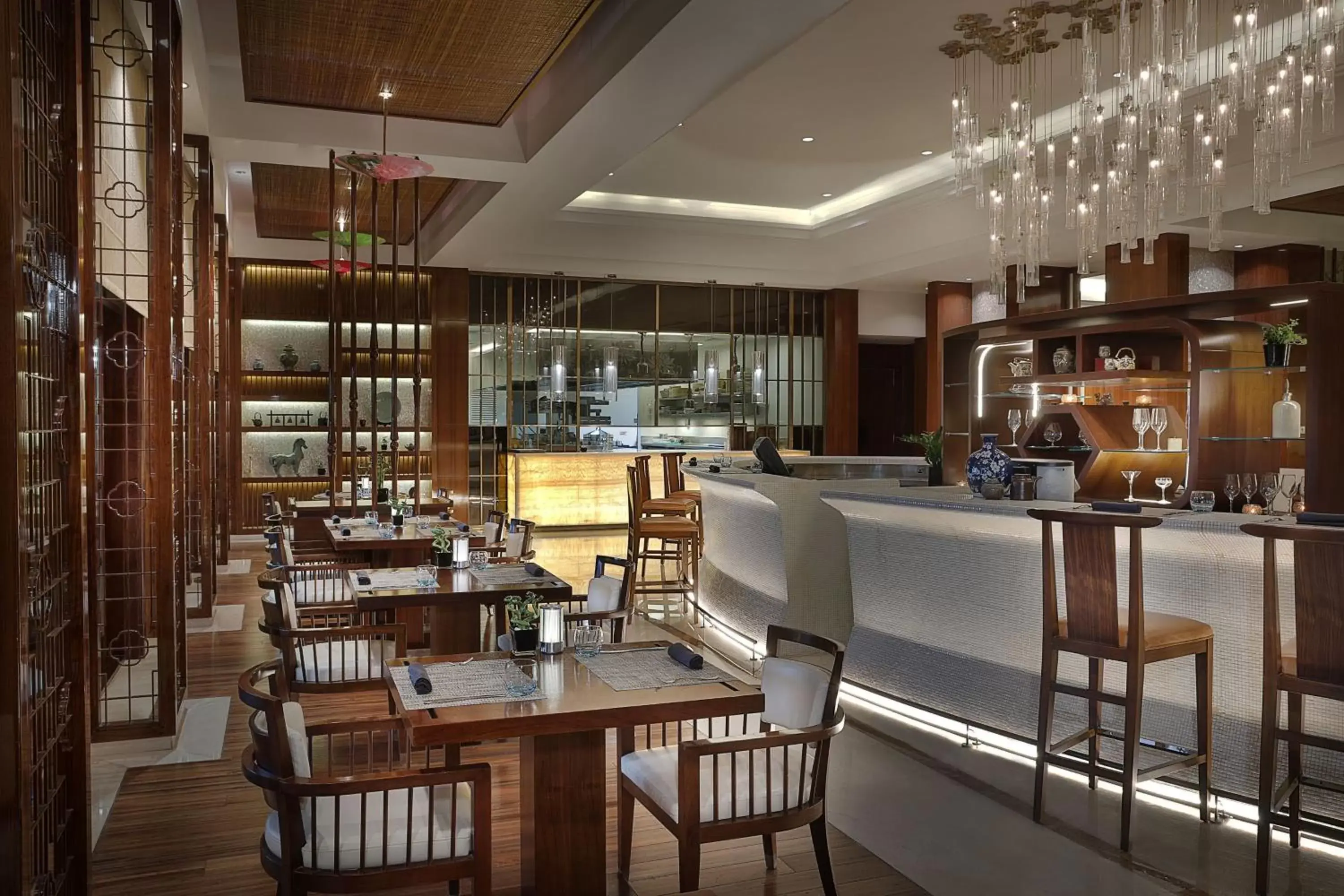 Restaurant/Places to Eat in The Ritz-Carlton, Dubai