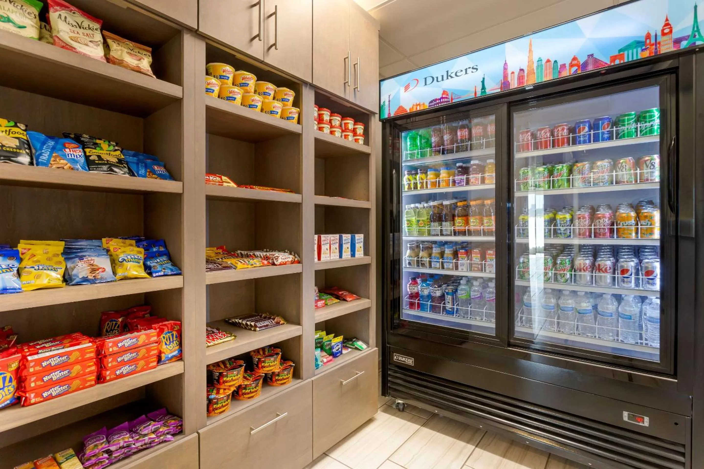 On-site shops in Comfort Inn Jonesboro